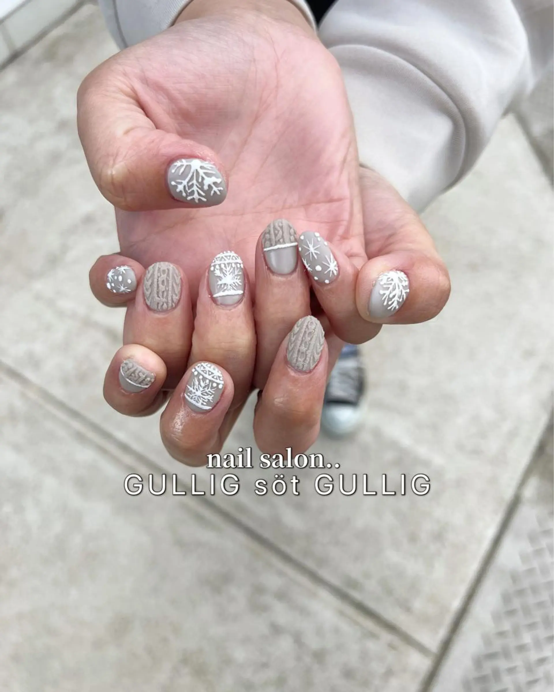 ネイル ハンドネイル フットネイル GULLIG söt GULLIGのネイルデザイン