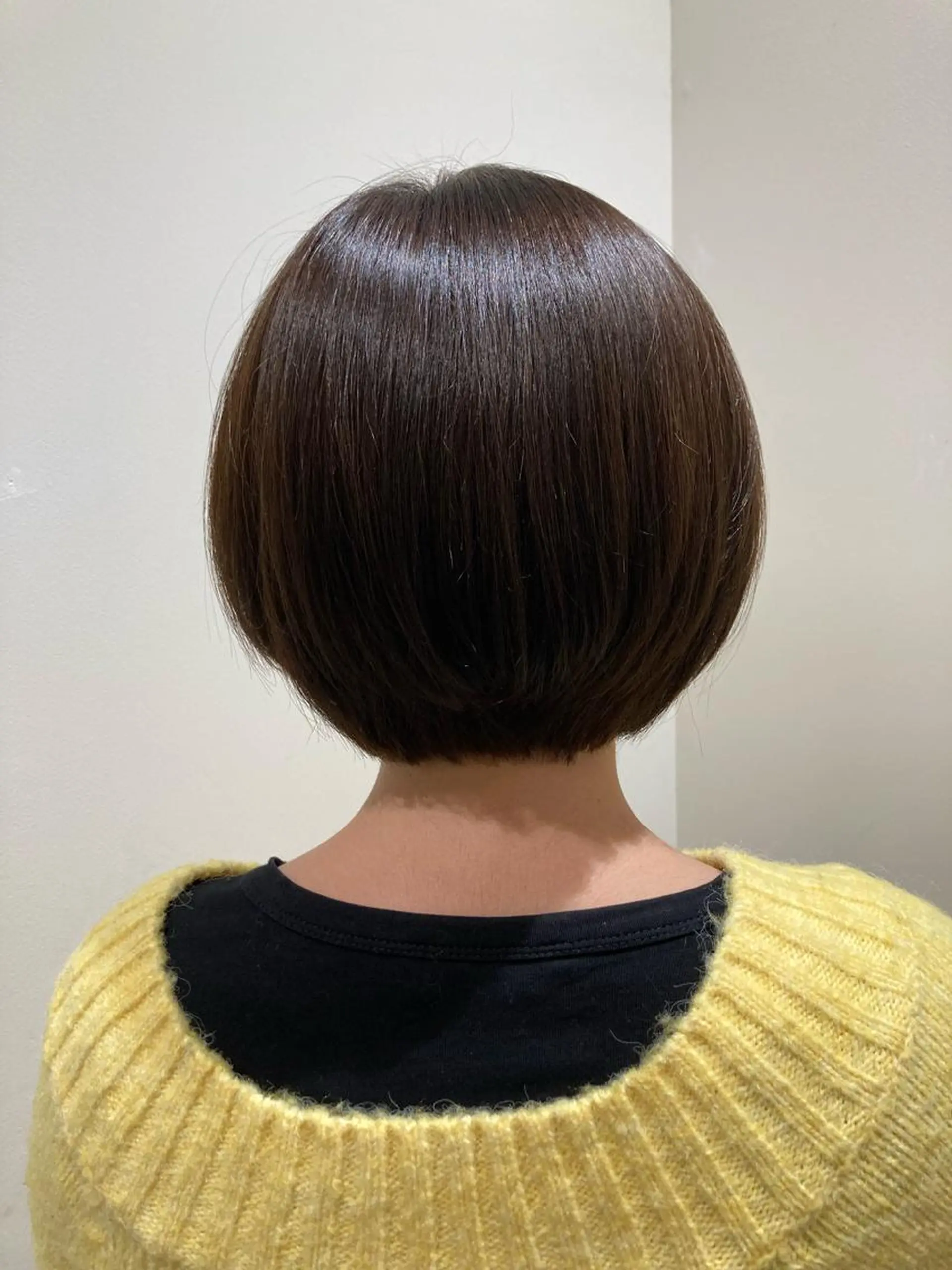 ショート ボブ 折本 沙織のヘアスタイル