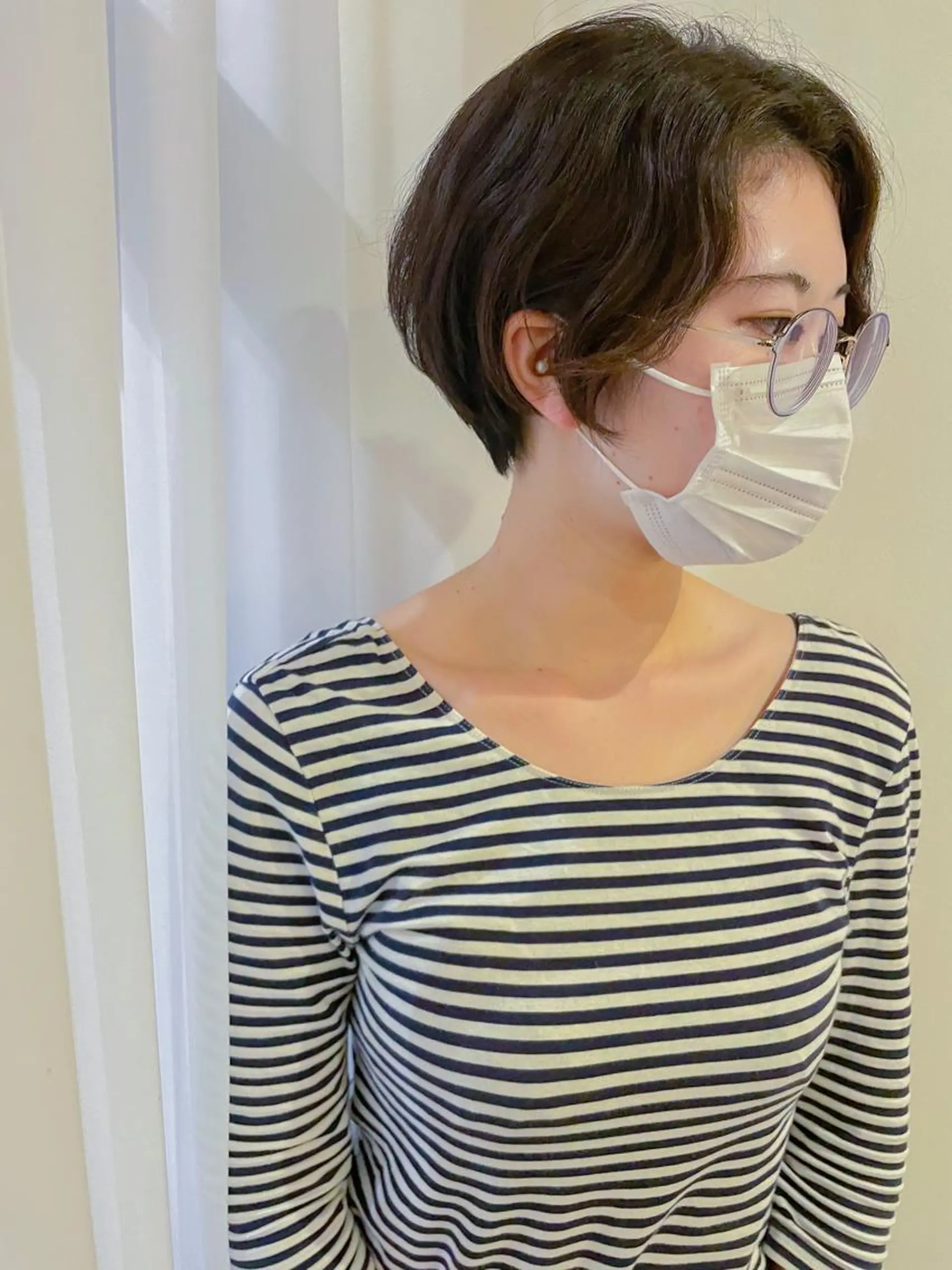 ショート カット 藤井 みなみのヘアスタイル