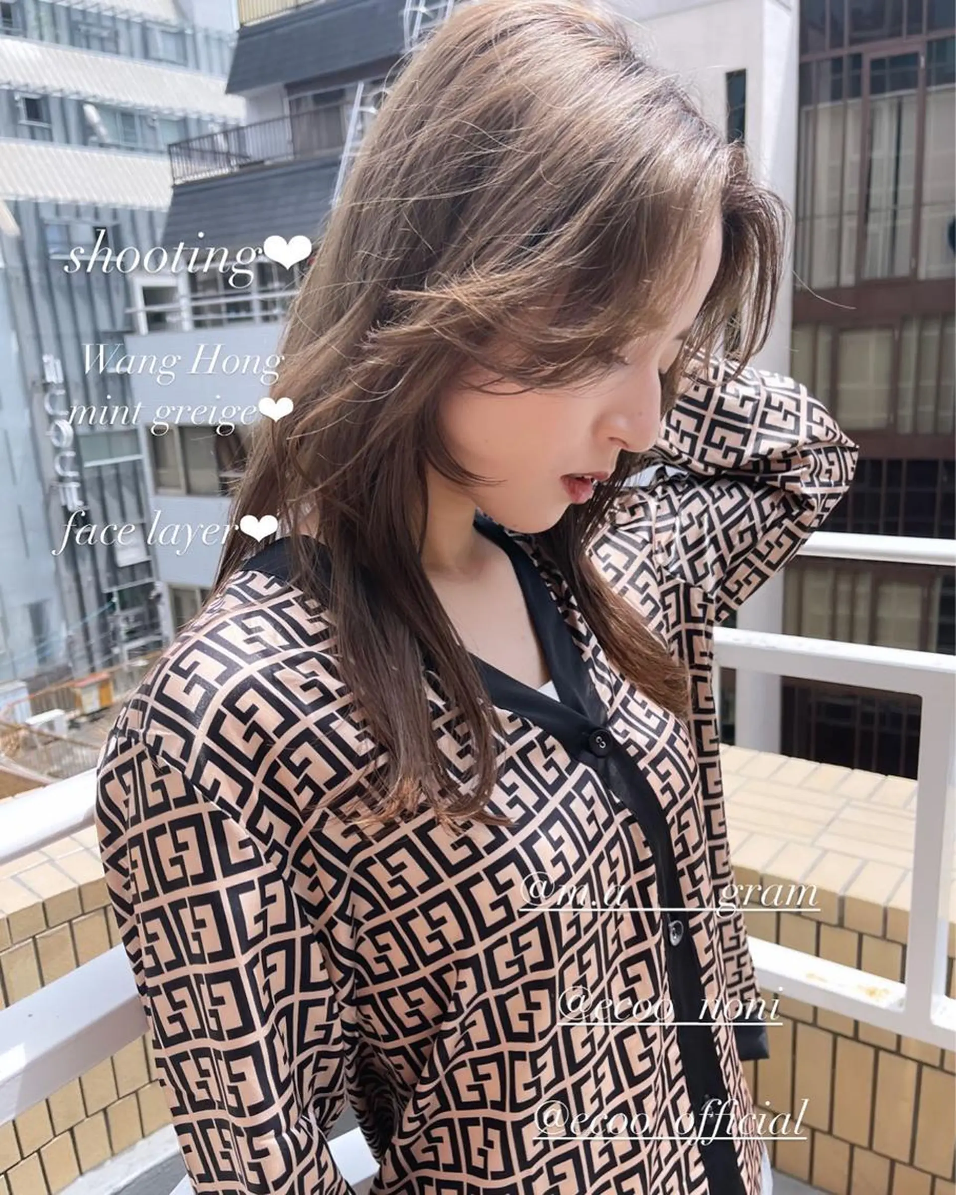 セミロング レイヤーカット ヘアカラー 韓国 / 中国ヘア 🦋Noniのヘアスタイル