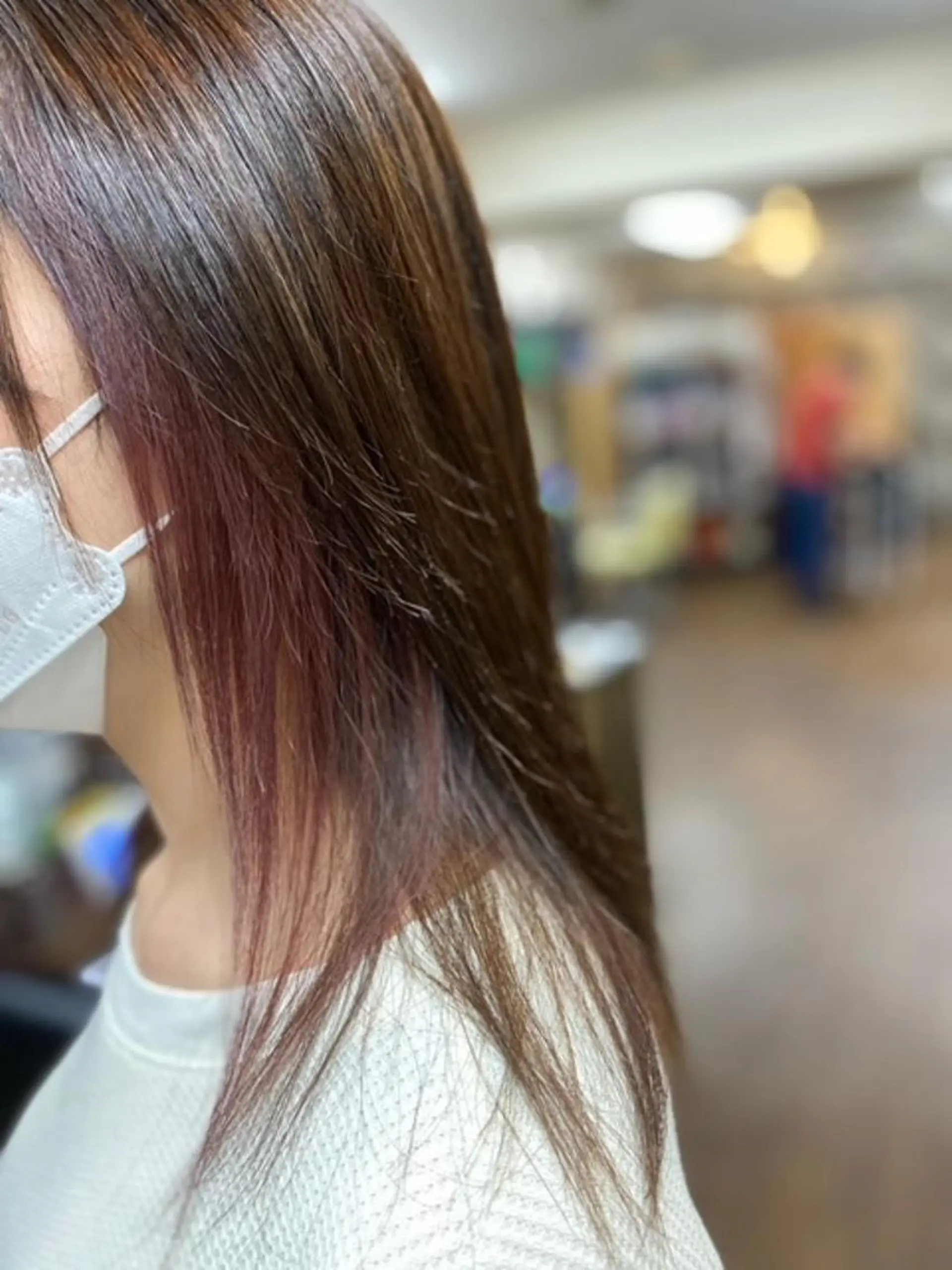 カラー イヤリングカラー ヘアカラー トリートメント Relaxation Saljuのヘアスタイル