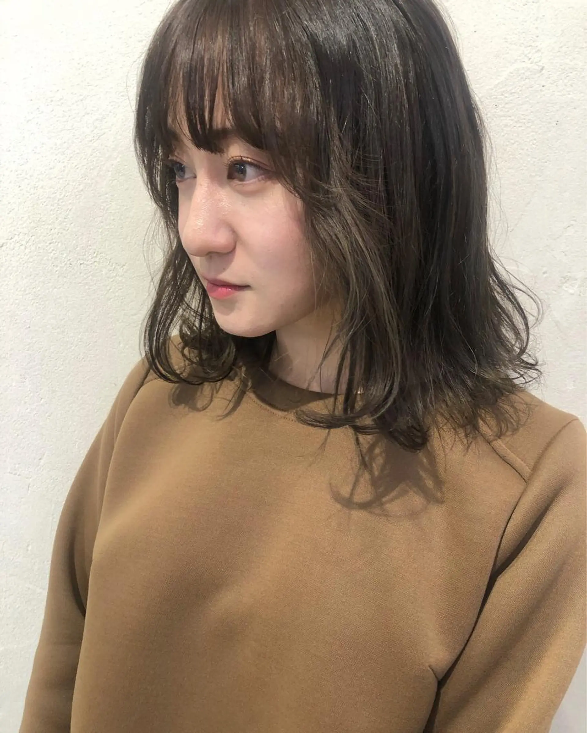 ミディアム レイヤーカット/ 透明感カラーmikuのヘアスタイル