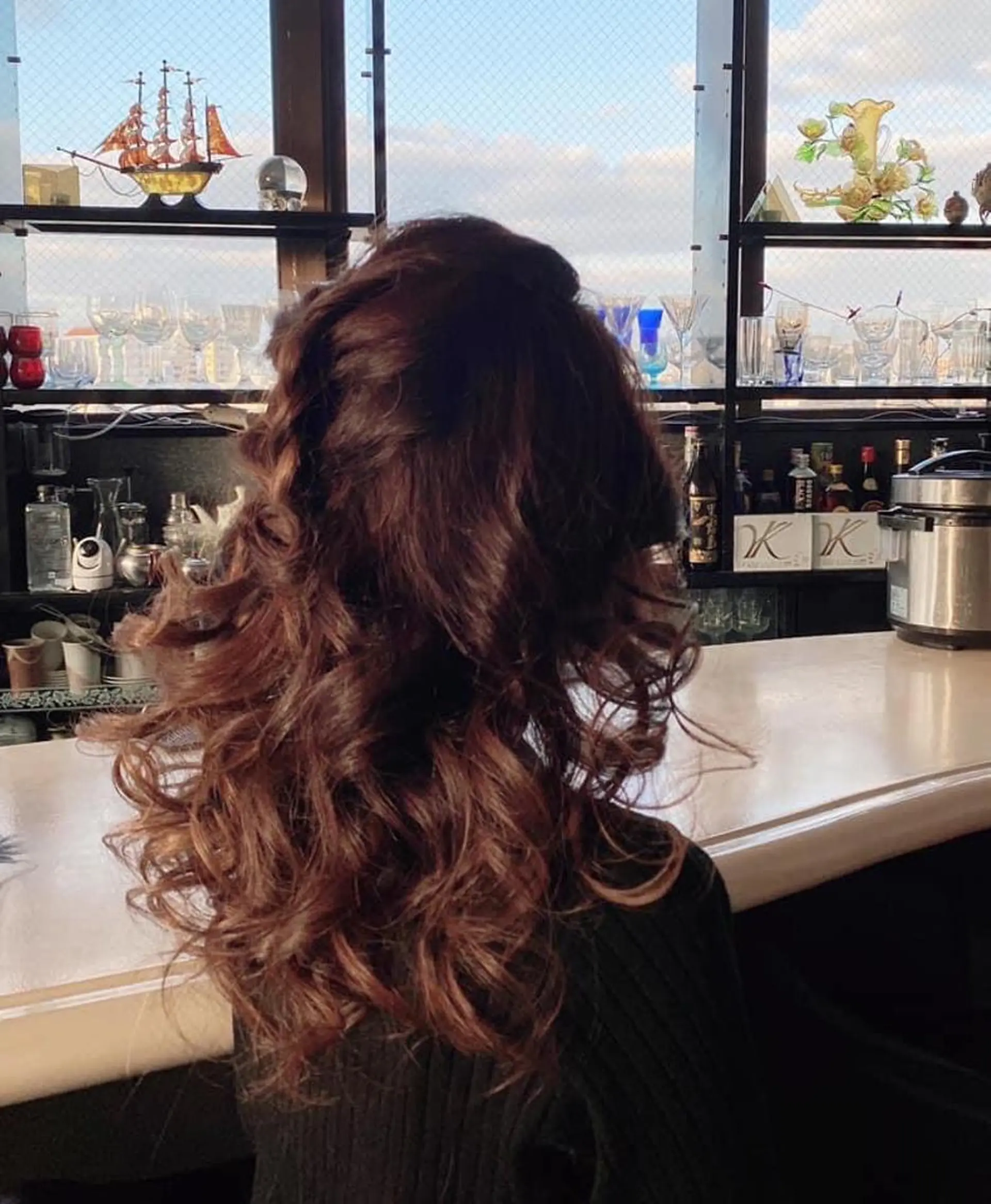 ロング 銀河 ティンガーラのヘアスタイル