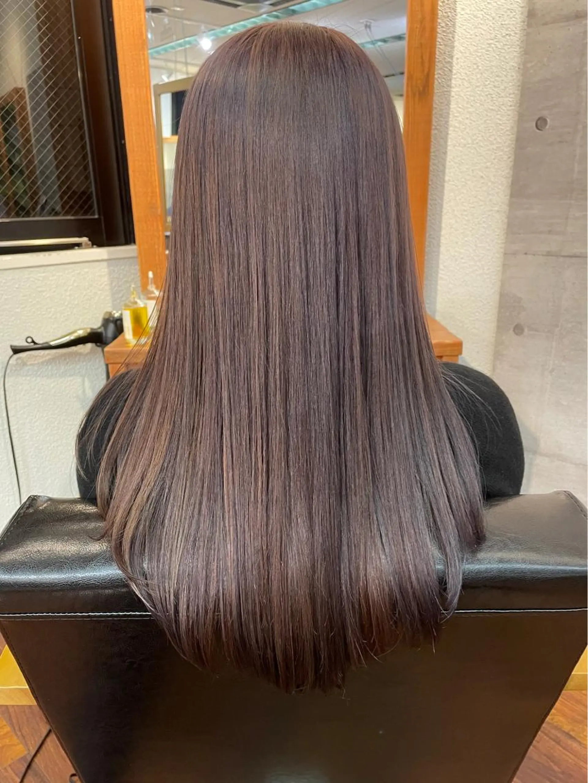 ロング カット 縮毛矯正 benji所属・名駅/ブリーチカラー /レイヤー/髪質改善のヘアスタイル