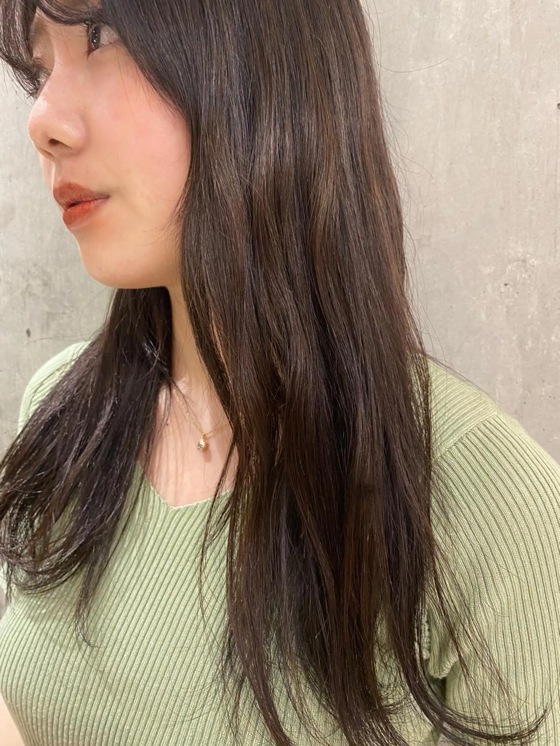 ロング カラー 透明感カラー 🩰asumiのヘアスタイル