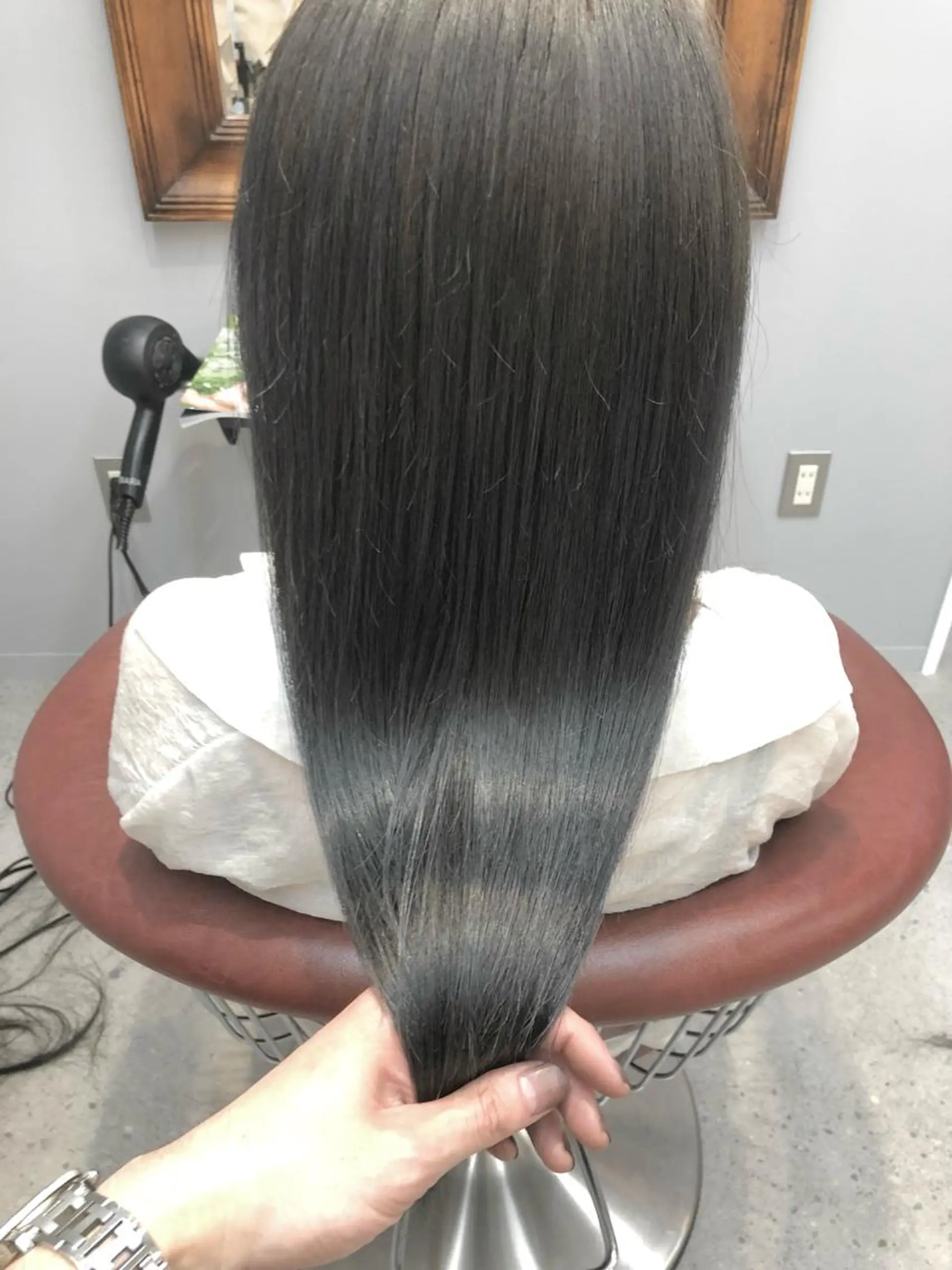 ロング カラー 透明感カラー カット ヘアカラー トリートメント [仙台髪質改善]小原 弘之のヘアスタイル