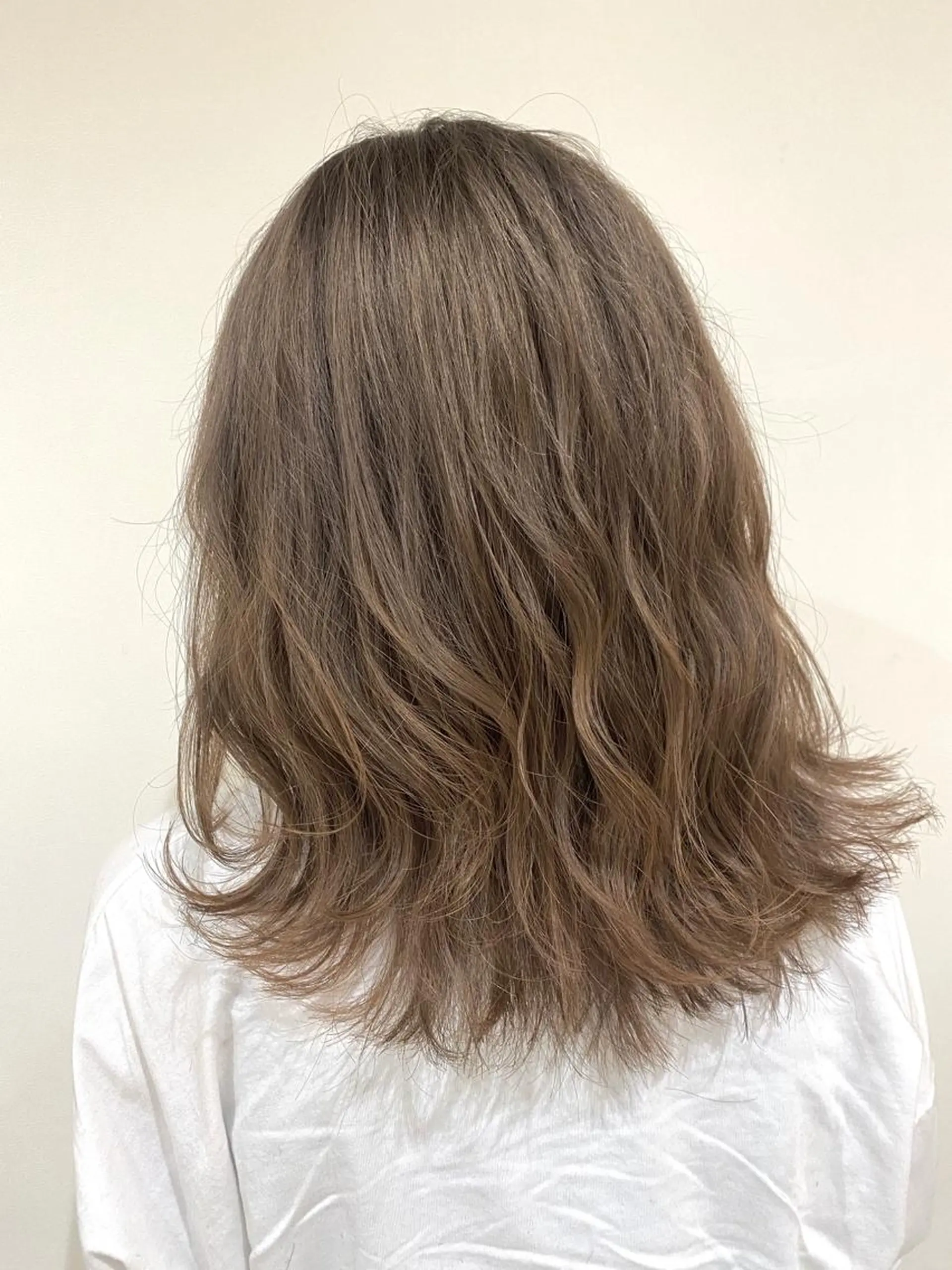 セミロング カット ヘアカラー トリートメント Maison 寺尾拓朗のヘアスタイル