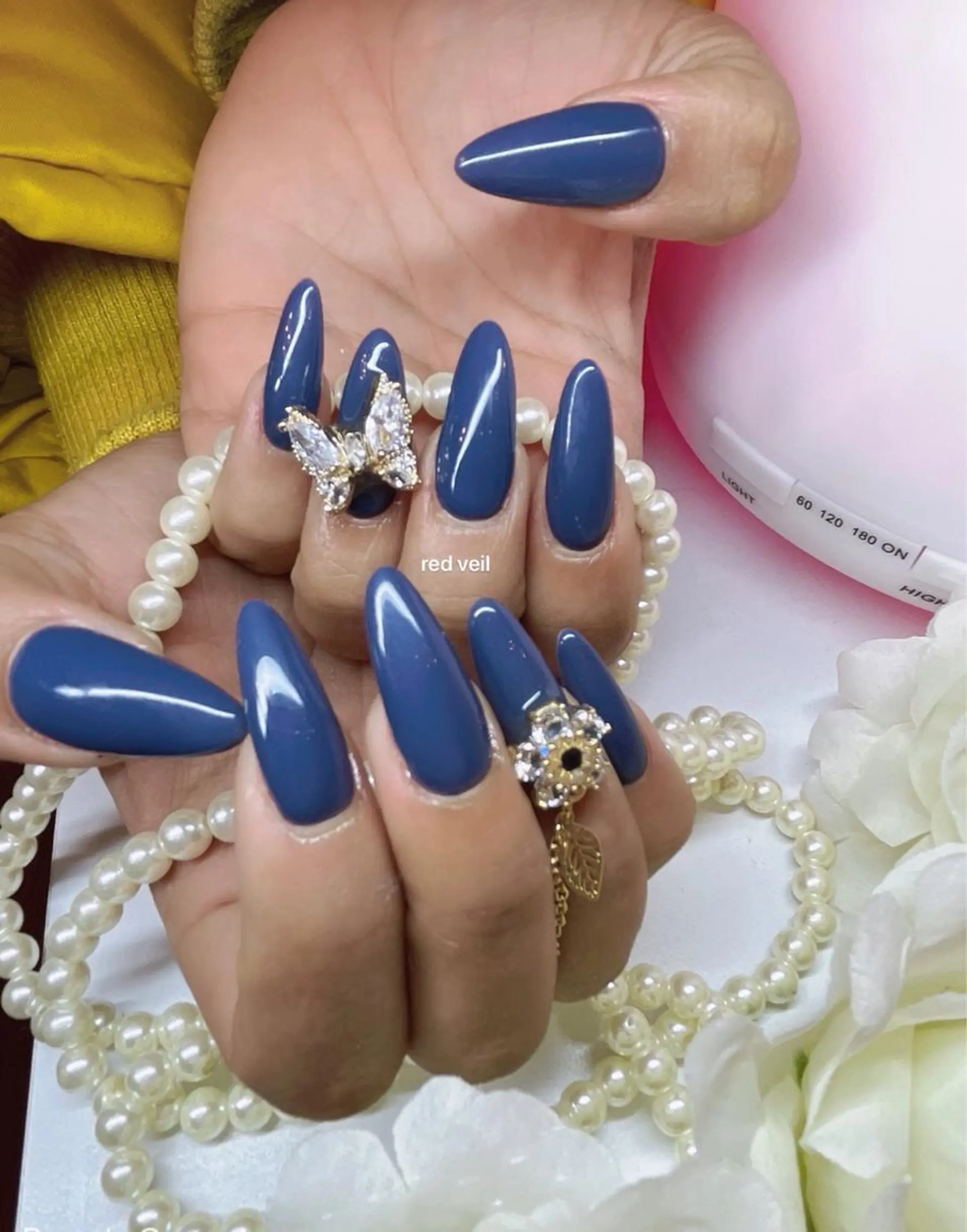 ロング ネイル ロング クリアネイル ジェルネイル ロングネイル ワンカラーネイル ハンドネイル 長さ出し専門 nynaのネイルデザイン