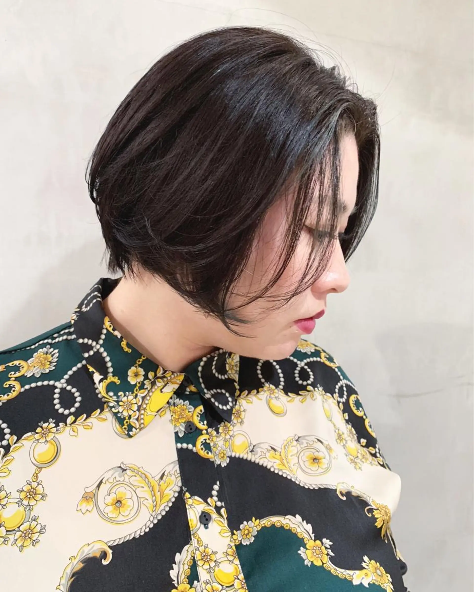 ショート カラー カット ヘアカラー トリートメント 優 作のヘアスタイル