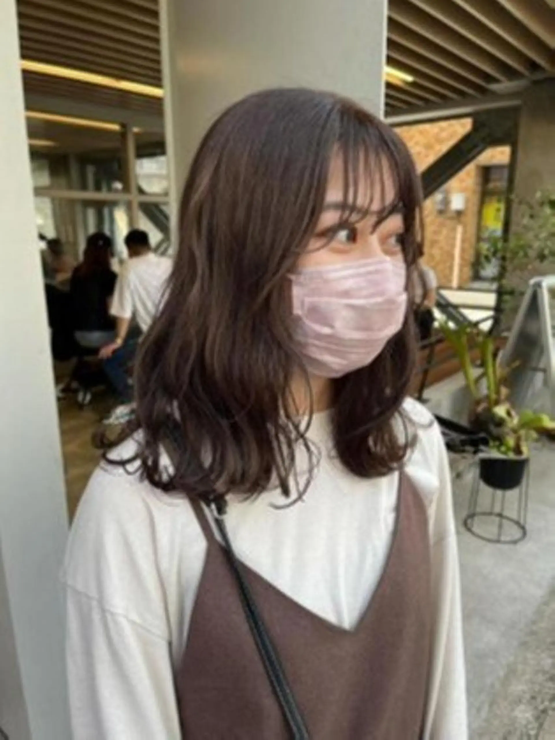 カラー 透明感のあるカラーが 得意／長谷川 健太のヘアスタイル
