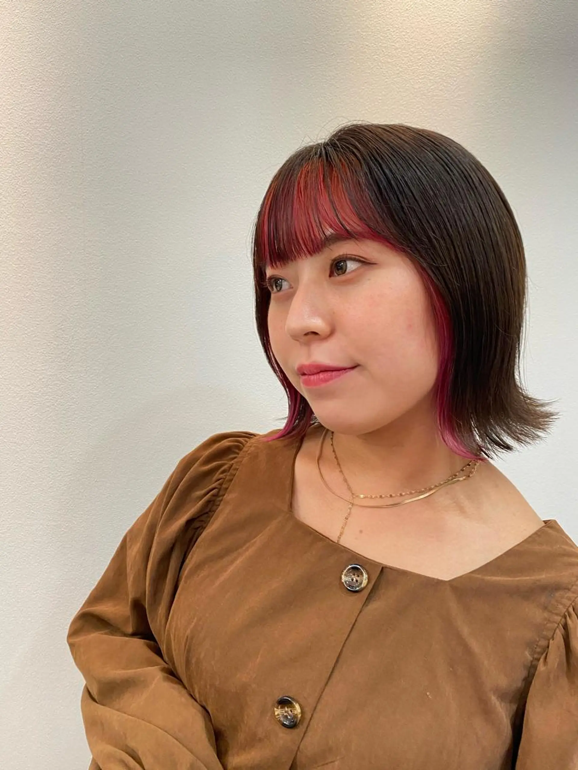 ミディアム カラー ピンクカラー ✨くびれスタイル✨️ 戸嶋穂乃香のヘアスタイル