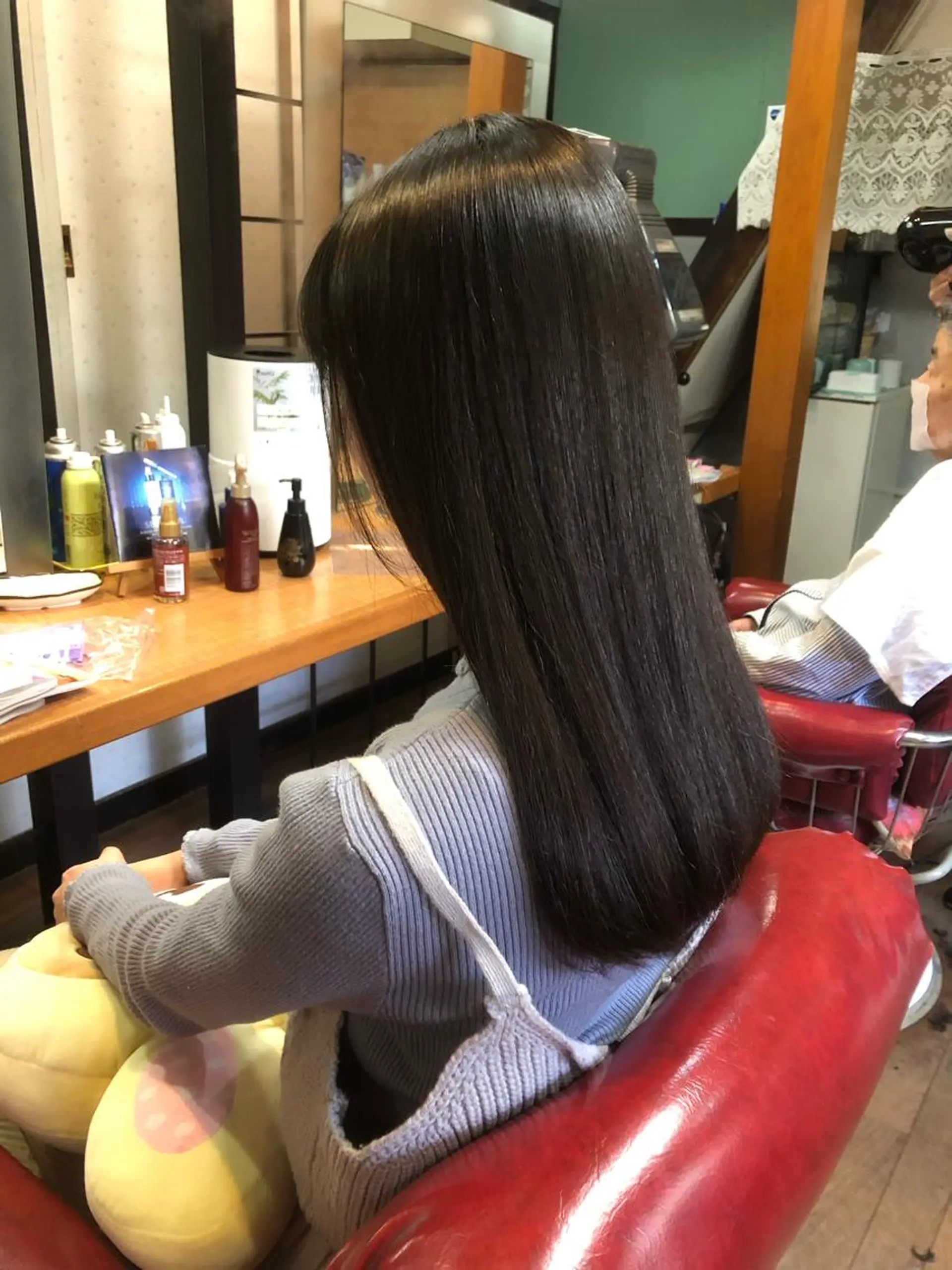 ロング 髪質改善 縮毛矯正 💎場所分かりづらい サユリ美容室💎のヘアスタイル
