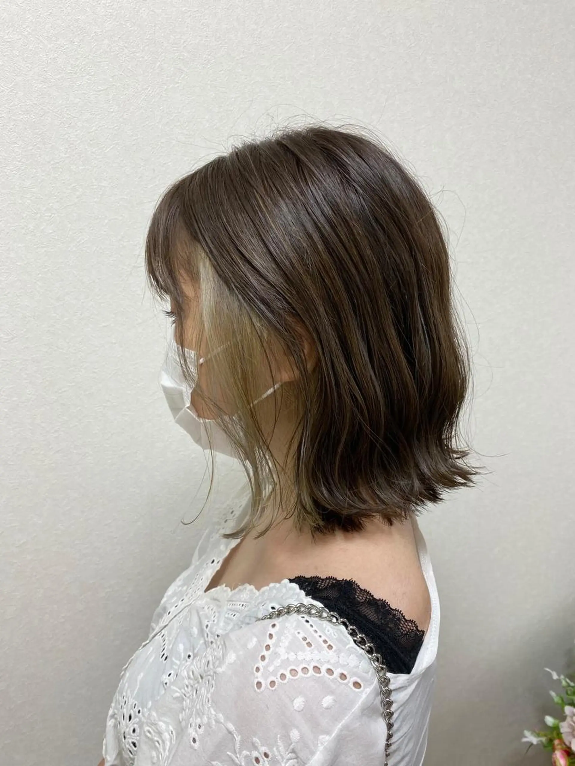 ミディアム カラー ベージュカラー インナーカラー ヘアカラー トリートメント ボブ/レイヤー/ ウルフ/池澤慎人のヘアスタイル