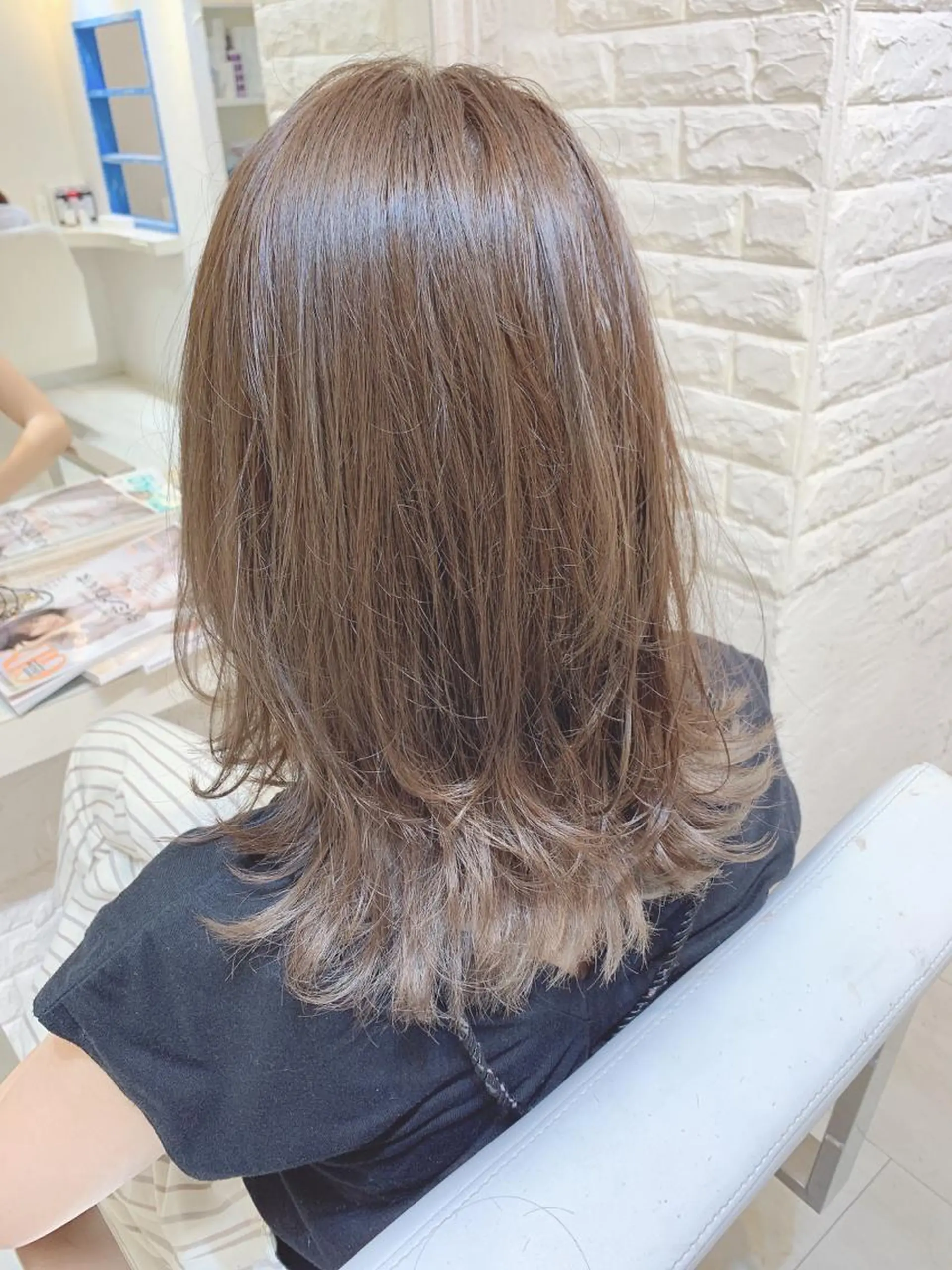 ミディアム カラー ヘアカラー トリートメント 中目黒✂︎店長✂︎ TOMOHIROのヘアスタイル