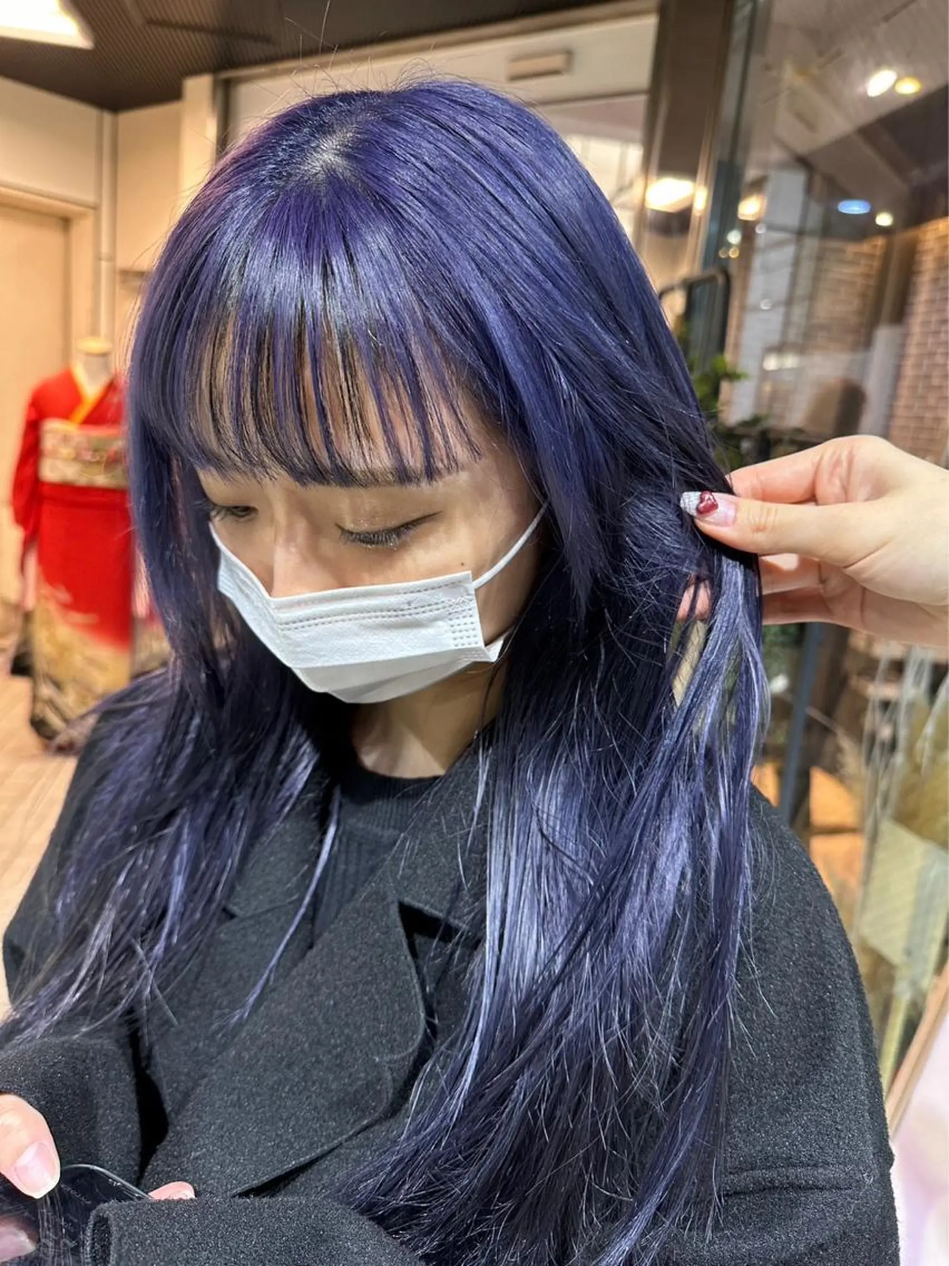 セミロング カラー セミロングパーマ ベージュカラー 黒髪 ブリーチ ブルーカラー 似合わせカット パーマ/コトミ🐸のヘアスタイル