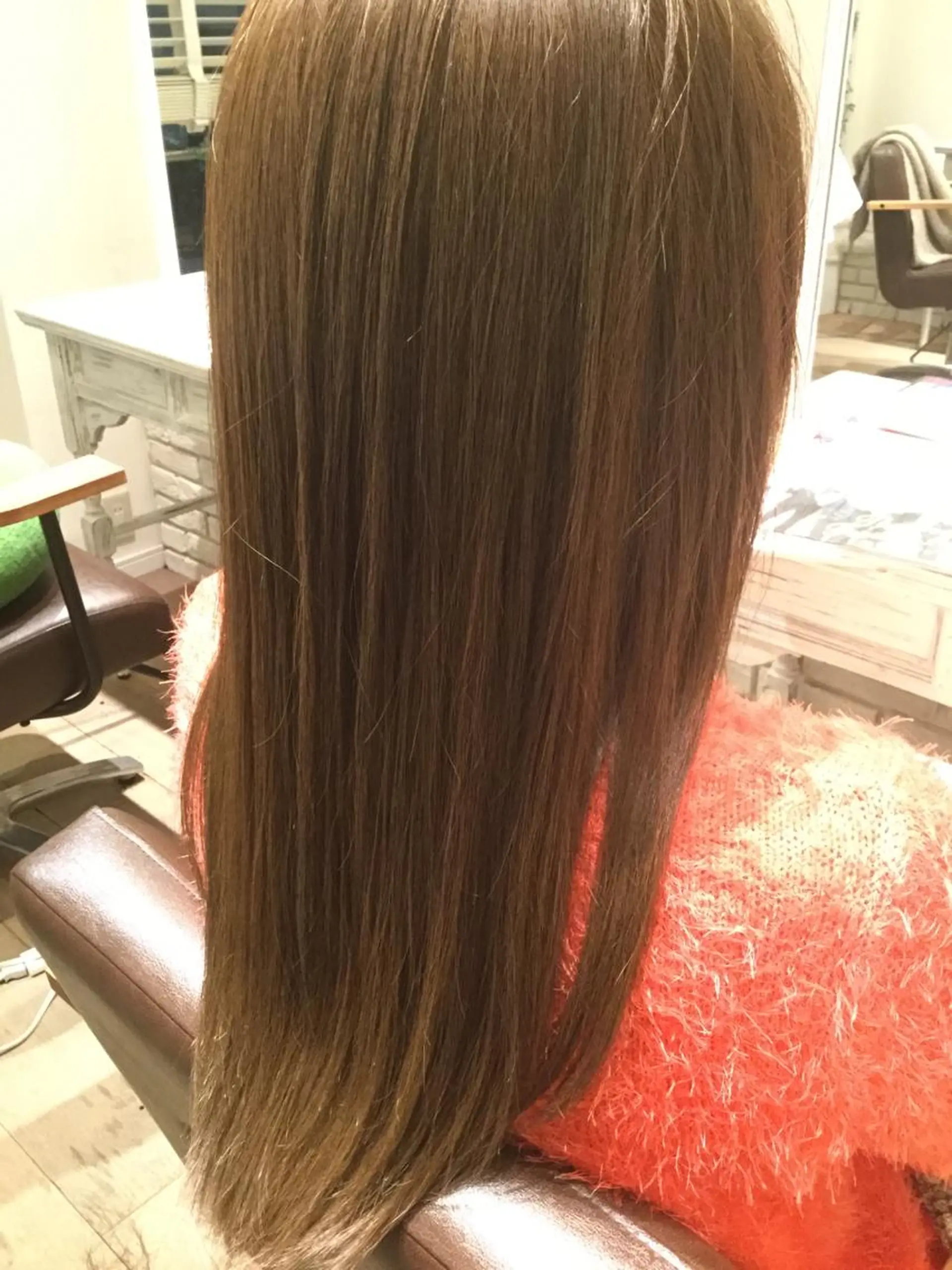 ロング カラー グレージュ BANDE所属・BANDE 水崎 悟のヘアスタイル