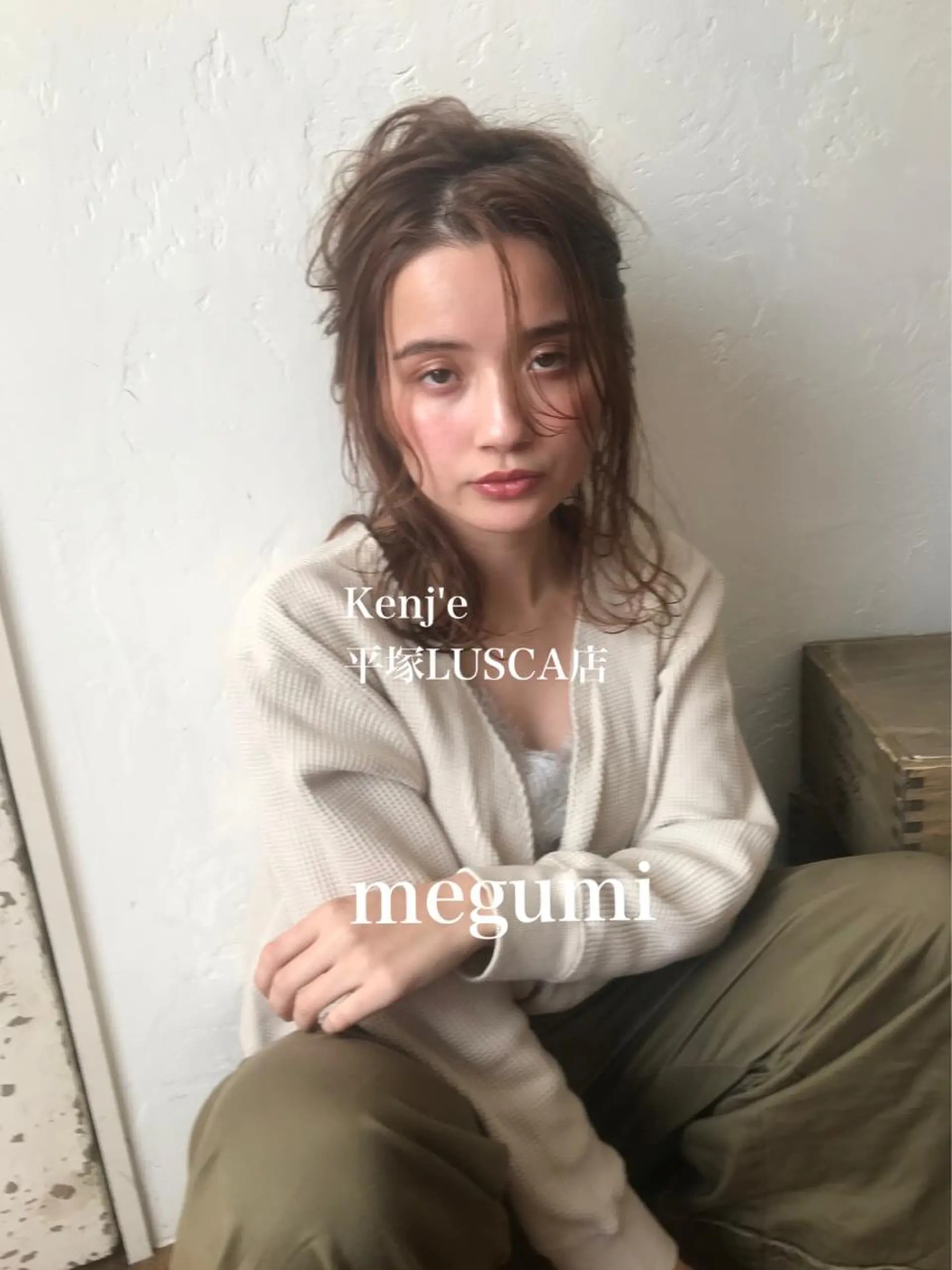 ショート デザインカラー🕊 石井萌のヘアスタイル