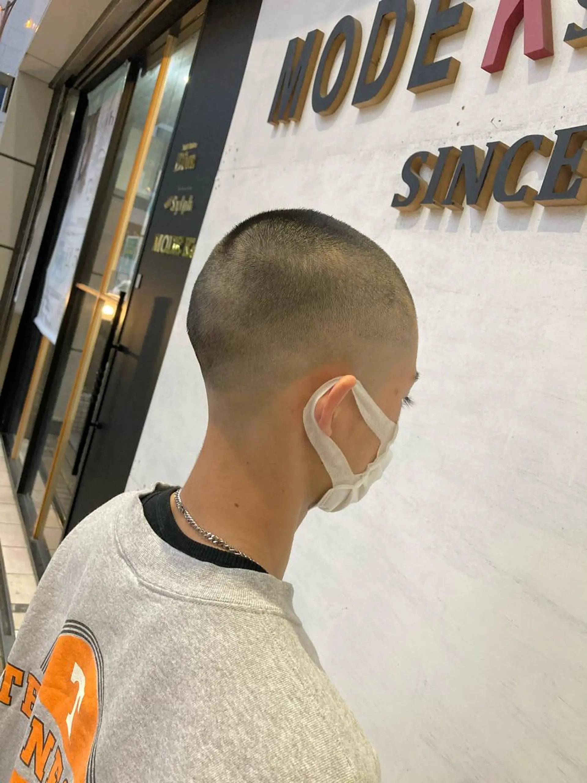 ショート メンズ フェードカット スキンフェード カット SHAFT Ieiriのヘアスタイル