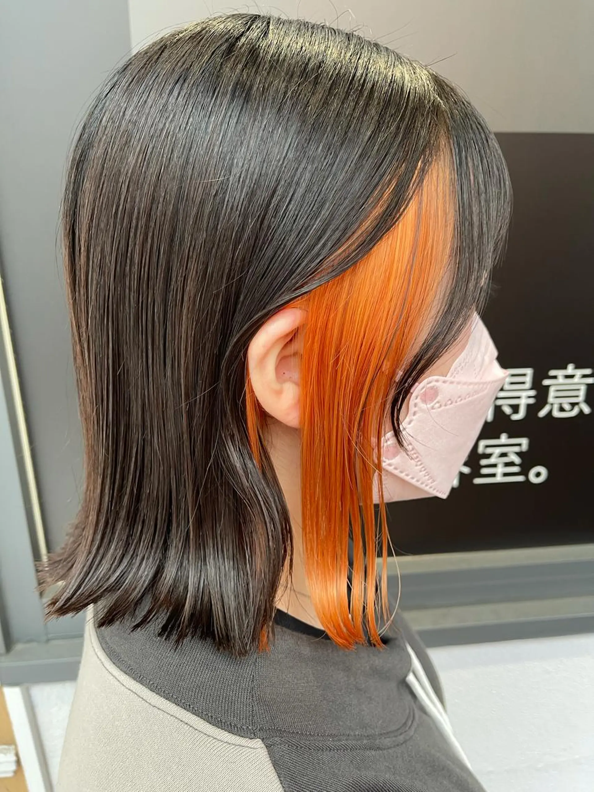 ミディアム カラー イヤリングカラー ヘアカラー トリートメント ヘアセット 社内1メンズ担当✨ 毛流れパーマ鈴木瑛也のヘアスタイル
