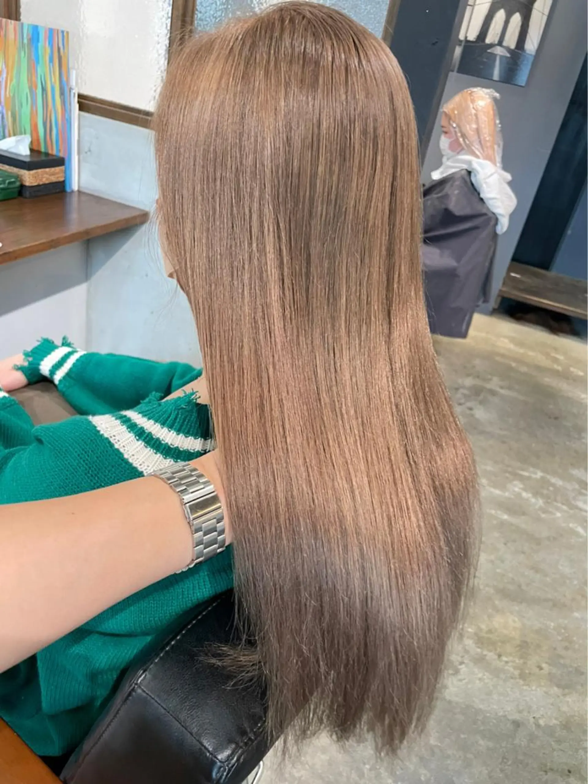 カラー ベージュカラー ミルクティーベージュ 木村 朱里のヘアスタイル