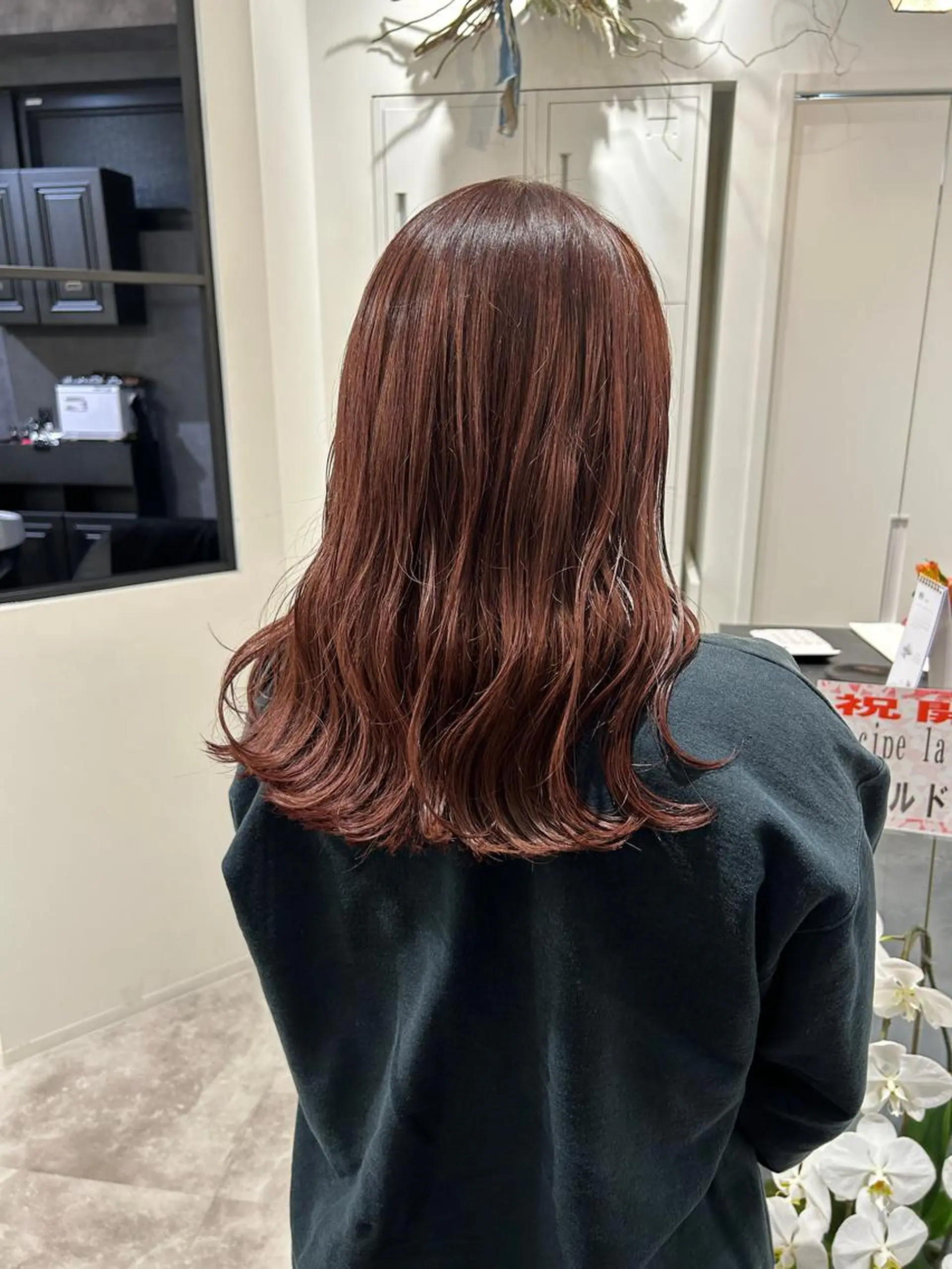 カラー 河野 いずみのヘアスタイル