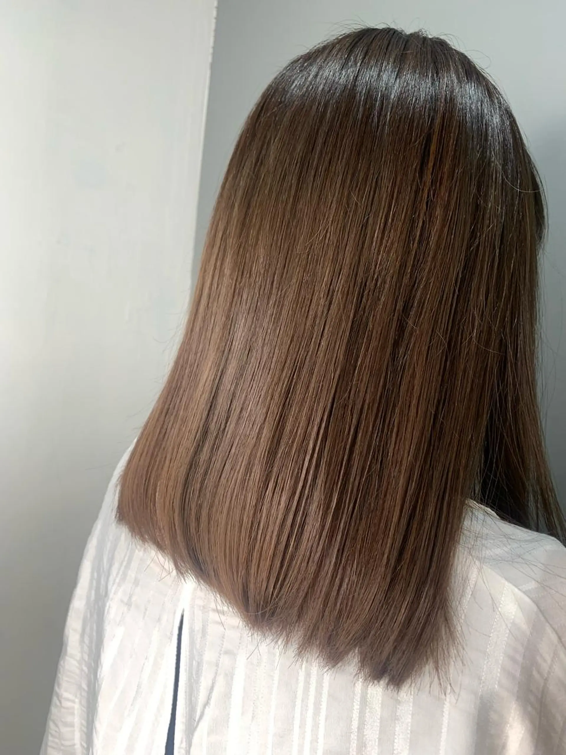 ロング カラー ベージュカラー ブリーチ 透明感カラー ブリーチなしカラー 田畑 優希のヘアスタイル