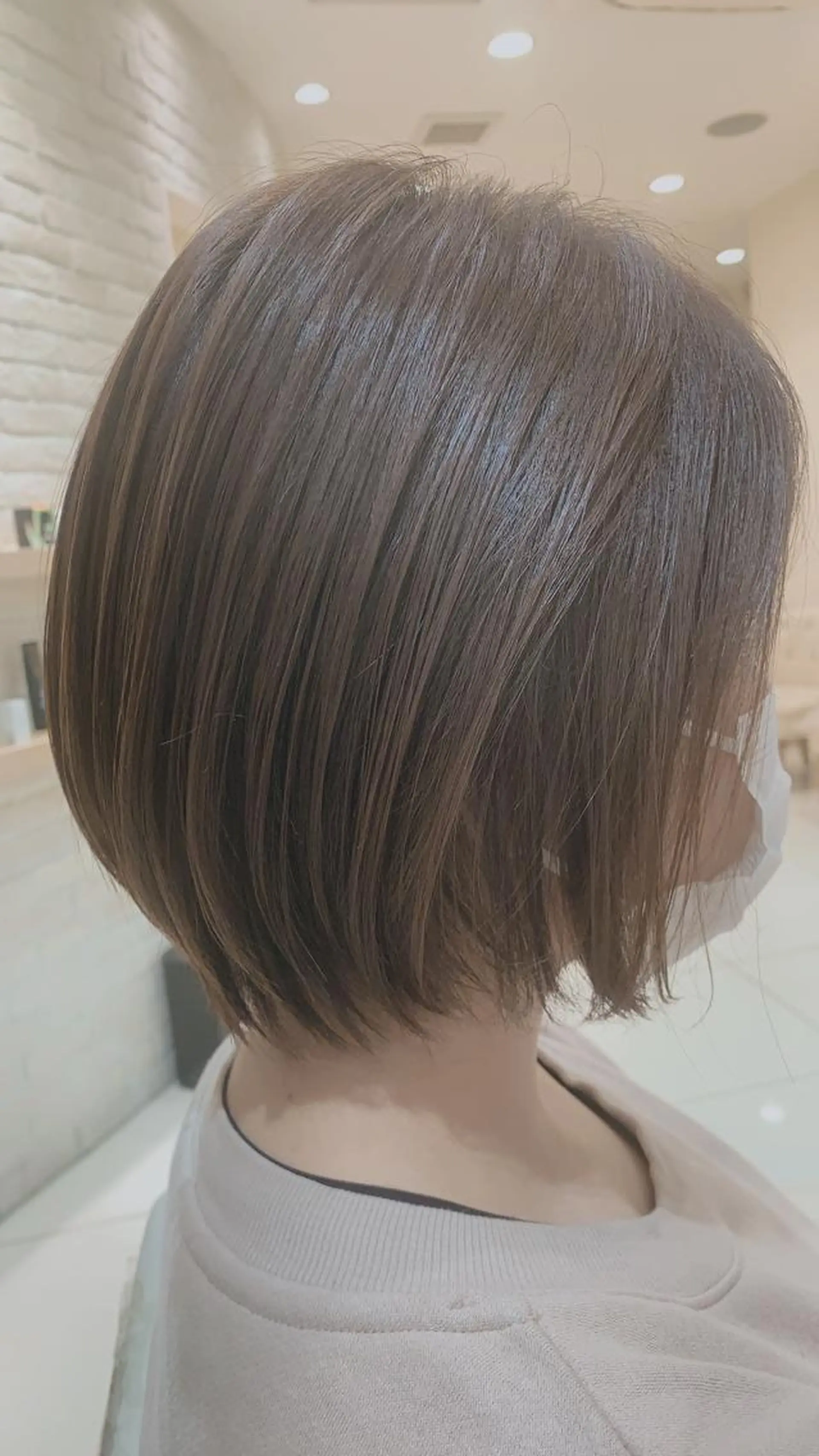 ショート ショートボブ ボブ ショートヘア カット ヘアカラー 鈴木 華枝のヘアスタイル