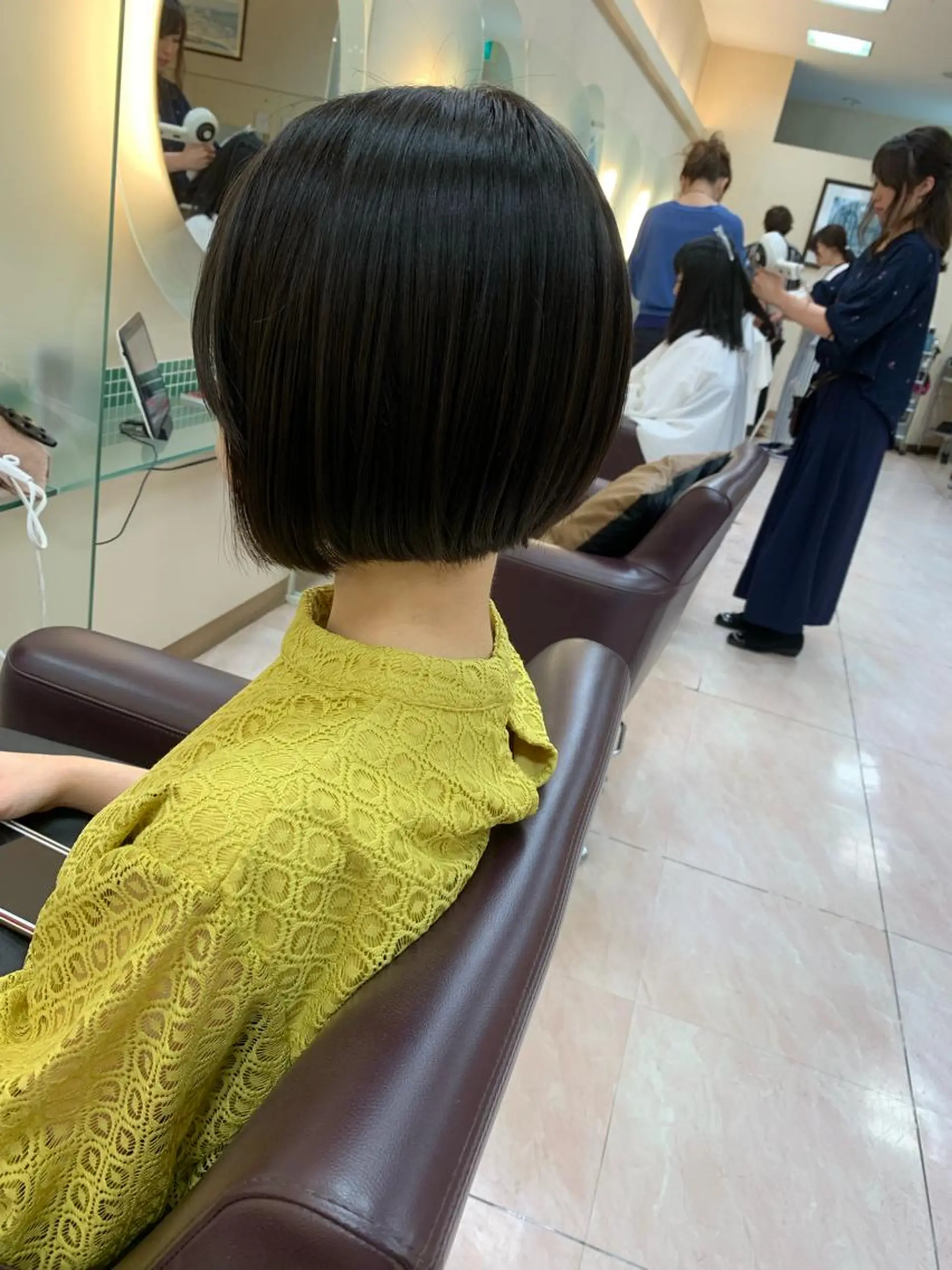 ショート ボブ 似合わせカット カット サンテヴィスタ　本八幡店所属・中根　いち 美髪を作るプロのヘアスタイル