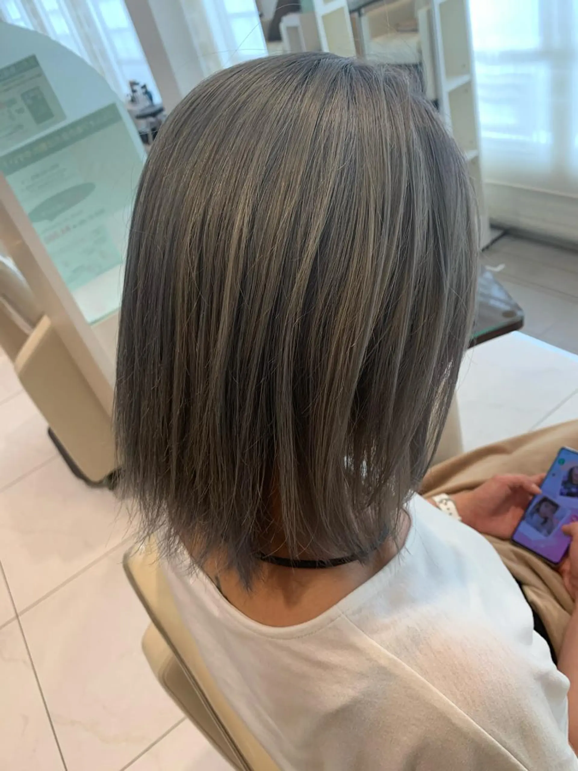 ショート カラー カット ヘアカラー トリートメント 美髪形成！色素改善！ 秋田　和輝のヘアスタイル