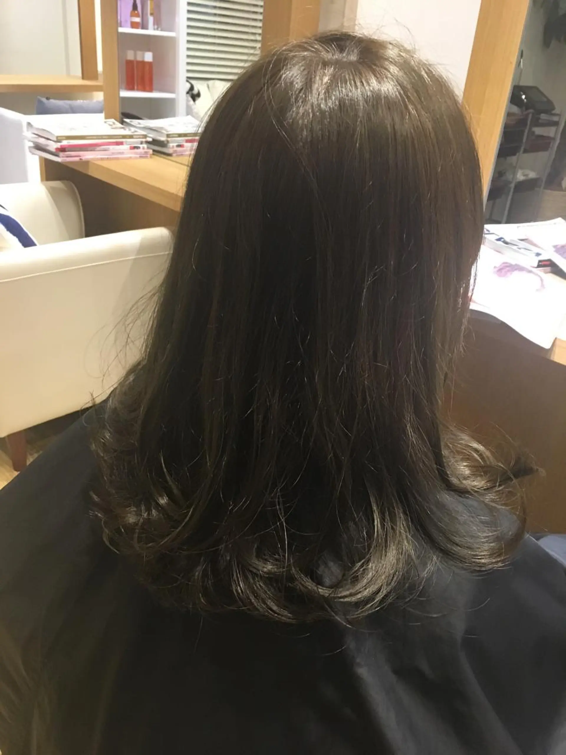 ショート ミディアム セミロング ロング カラー ブリーチ イルミナカラー 寺門 達也のヘアスタイル