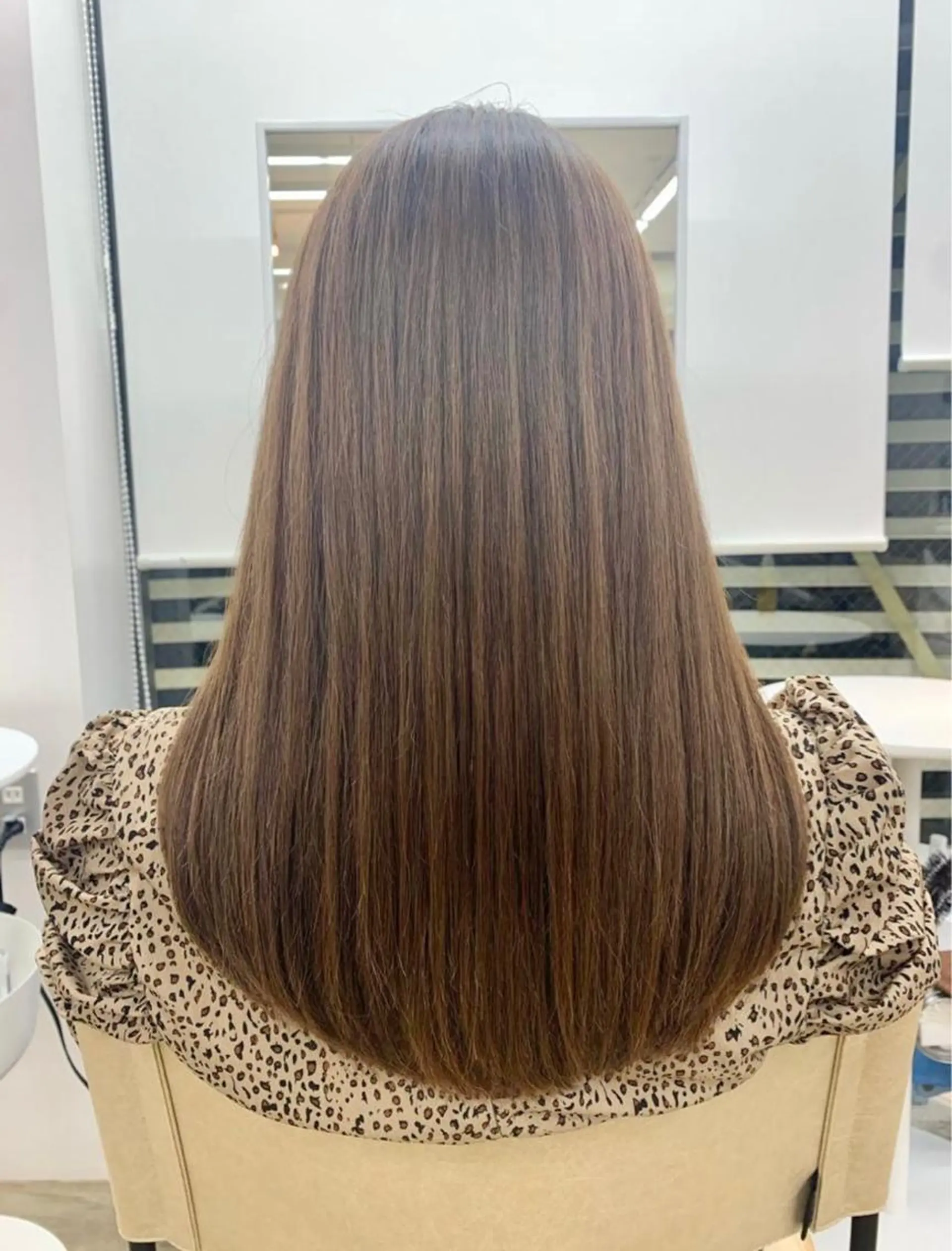 ロング トリートメント 江上 京花のヘアスタイル