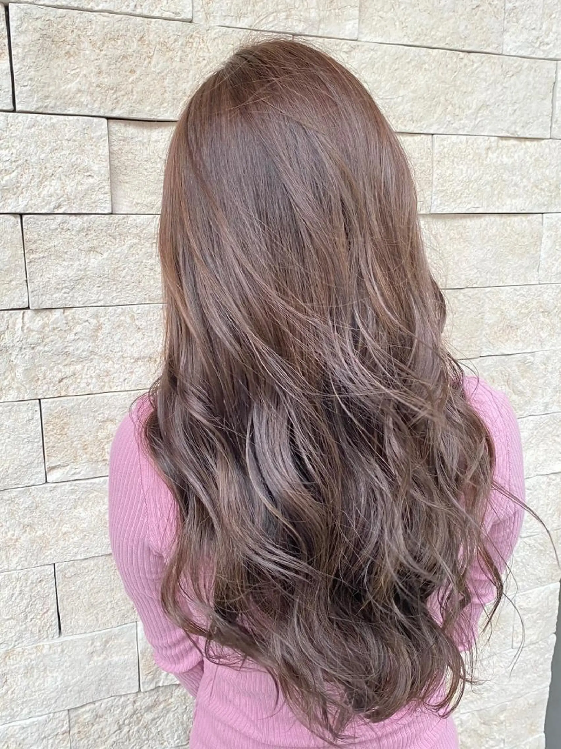 ロング カラー バレイヤージュ ダブルカラー ハイライトカラー ピンクカラー バイオレットカラー RIENS♡xrea 山本優舞のヘアスタイル