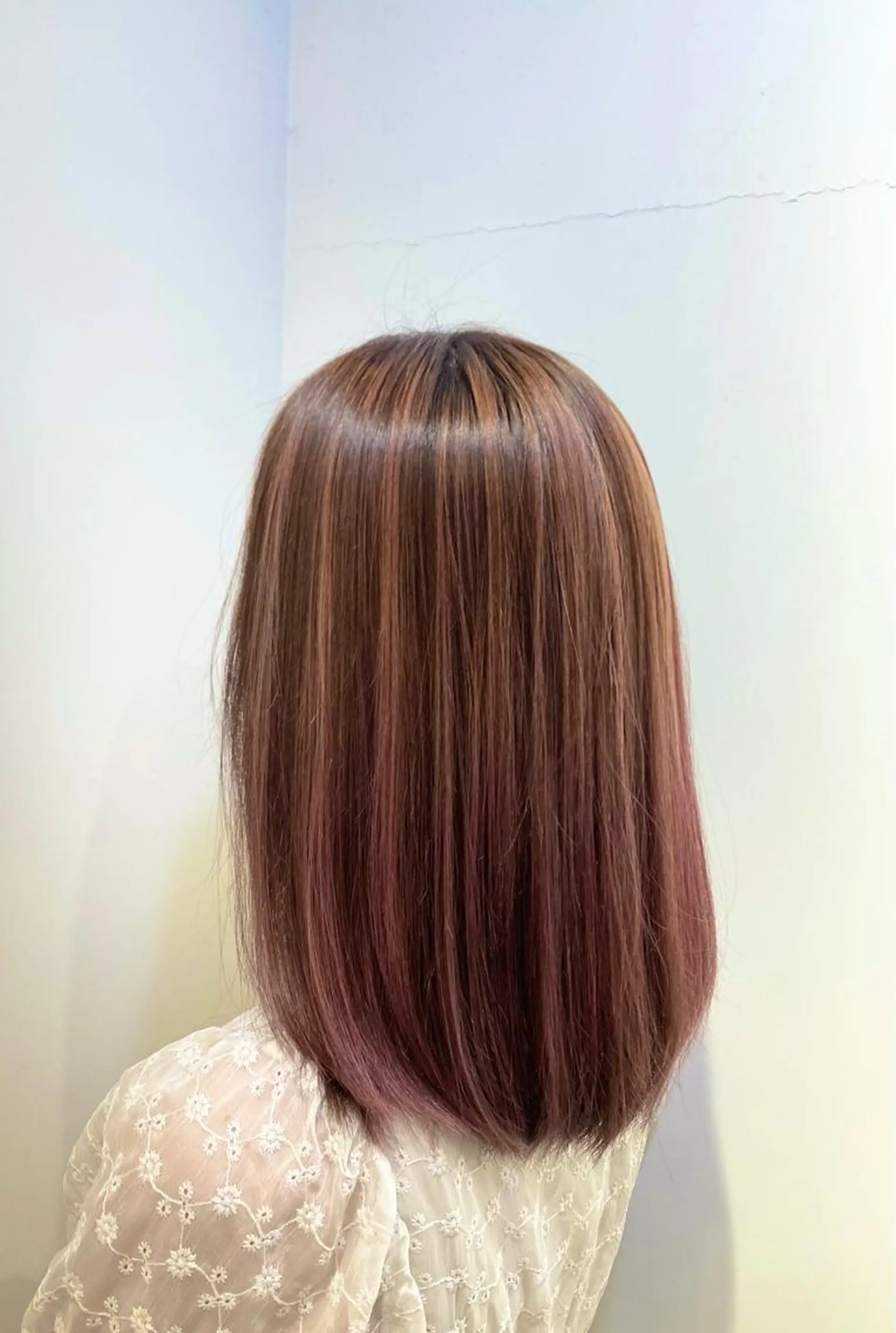 カラー 🌈Agu hair 副店長/岩渕蓮のヘアスタイル