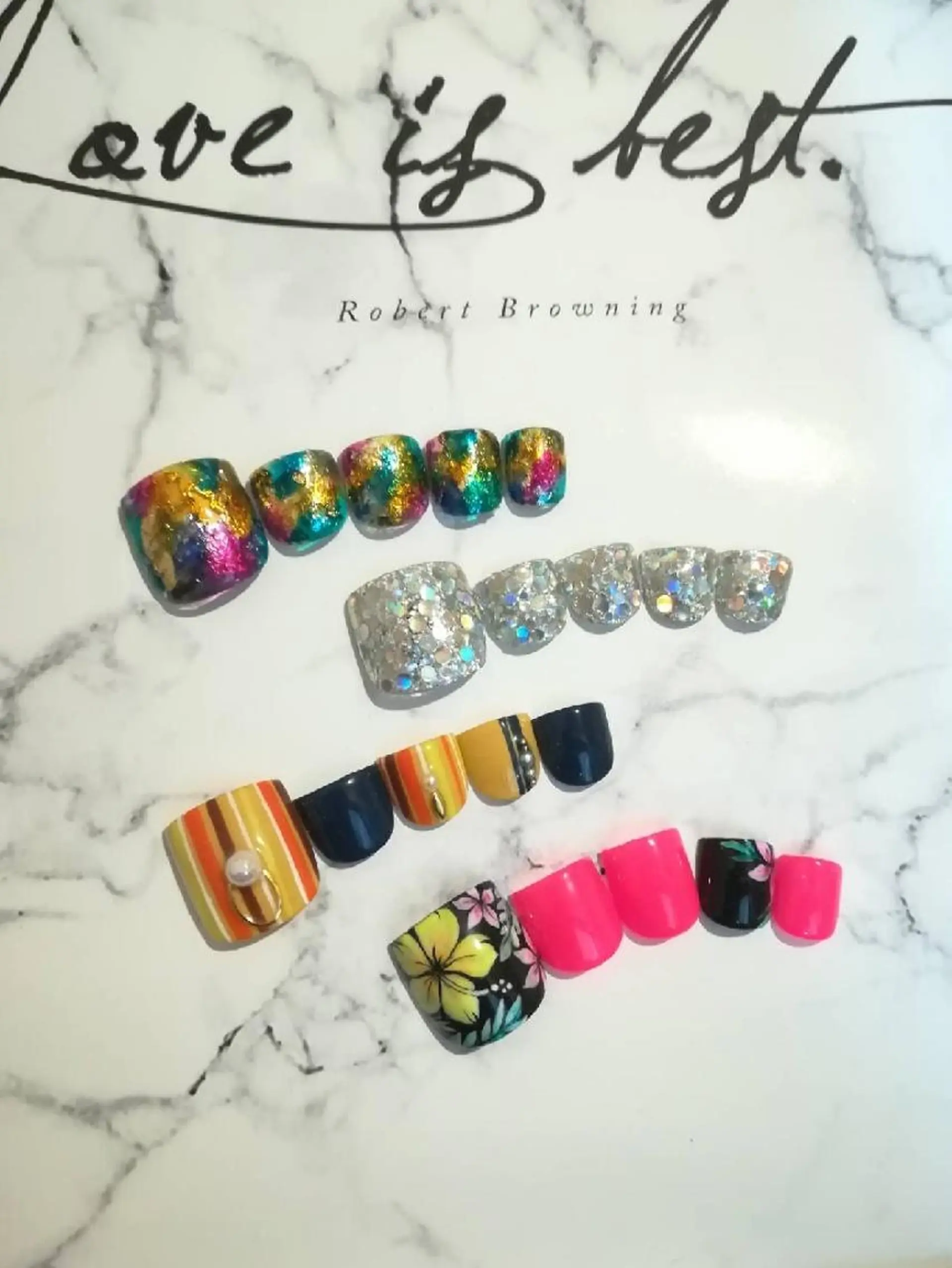 ネイル フットネイル tomonail eyelistのマツエク・マツパデザイン