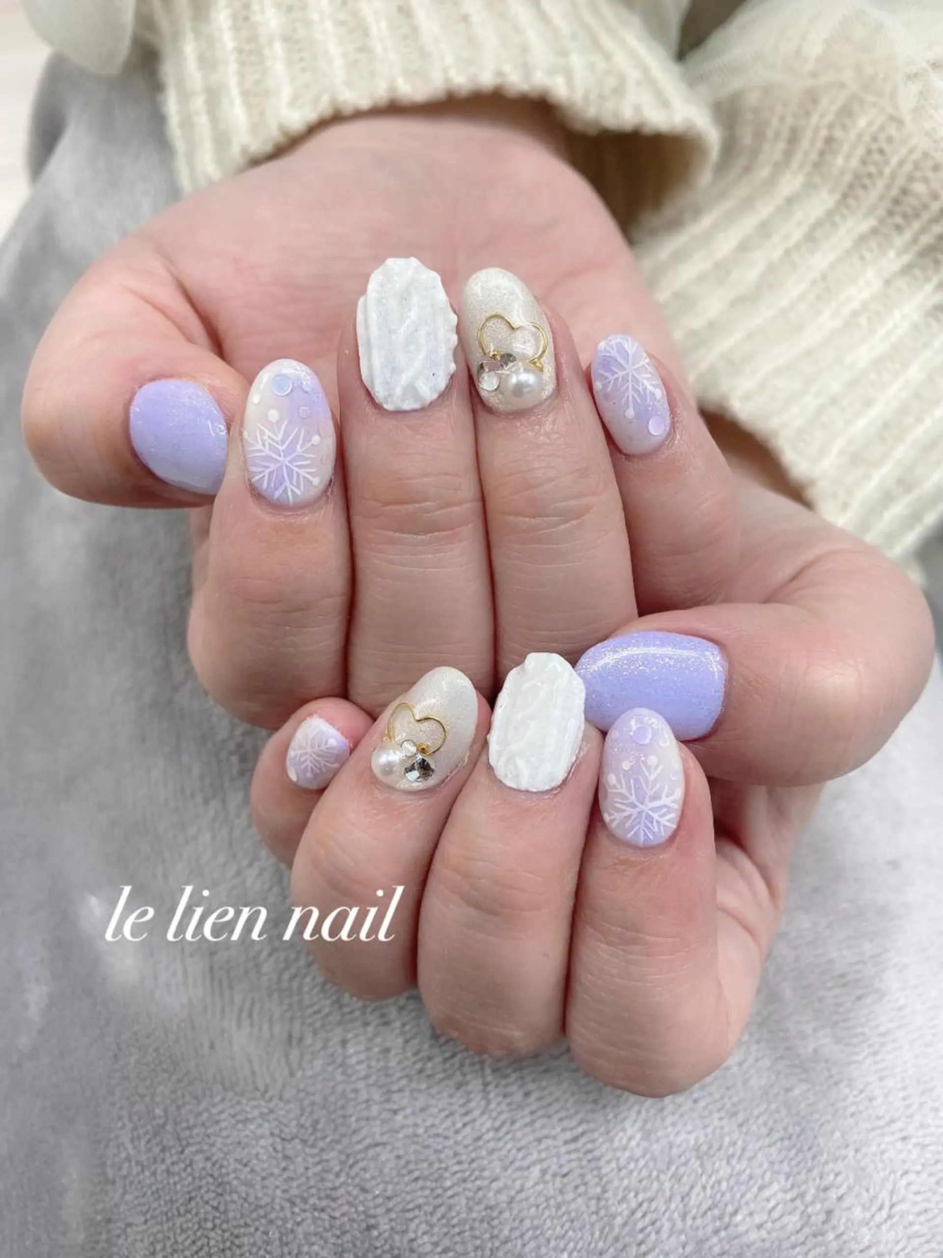 ネイル アートネイル ハート キラキラネイル パープル 冬ネイル ハンドネイル le lien nailのネイルデザイン