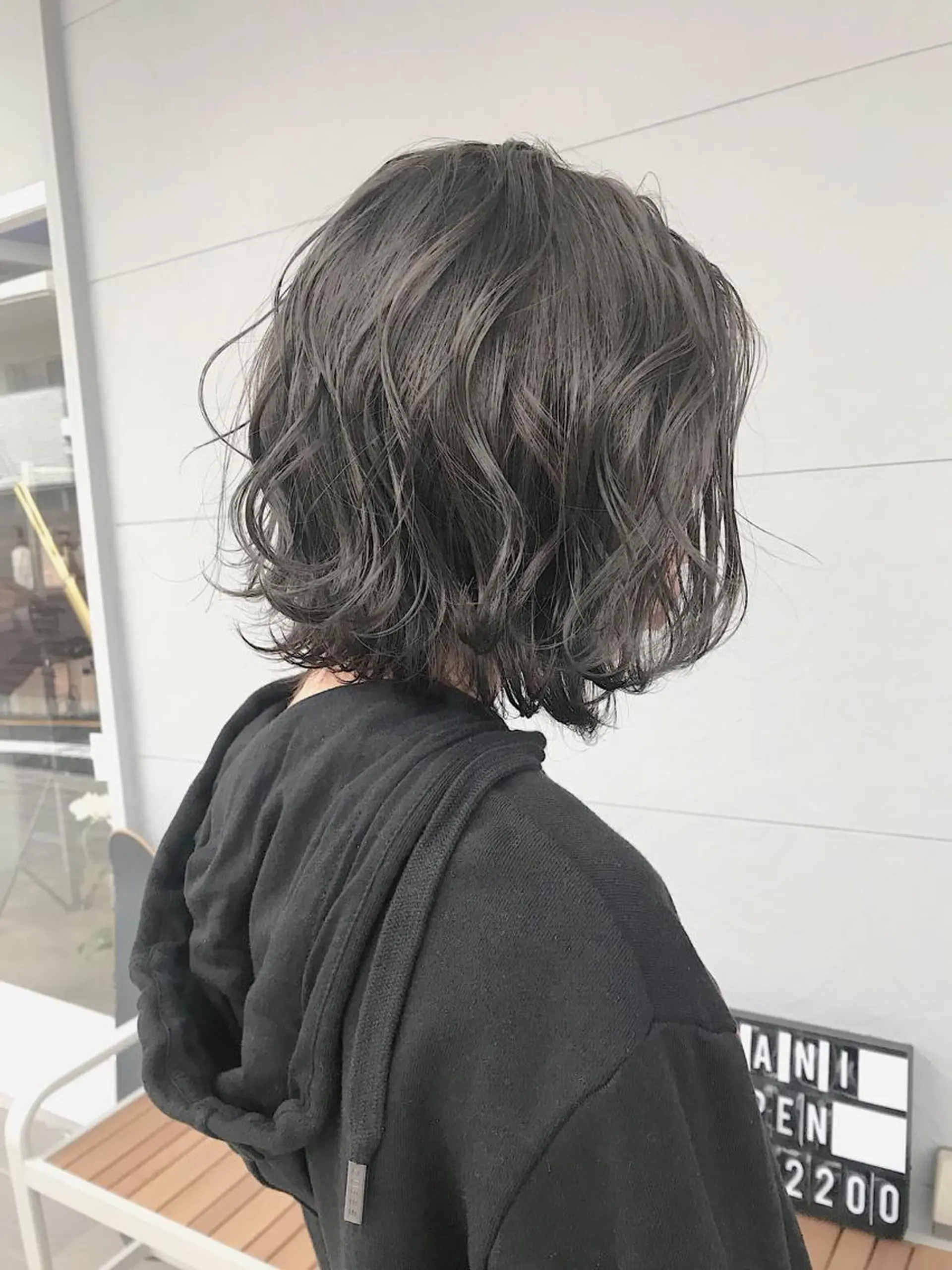 ショート カラー ヘアアレンジ ブリーチ グレージュ ブリーチなしカラー ヘアカラー lani 天神大名/ブリーチのヘアスタイル