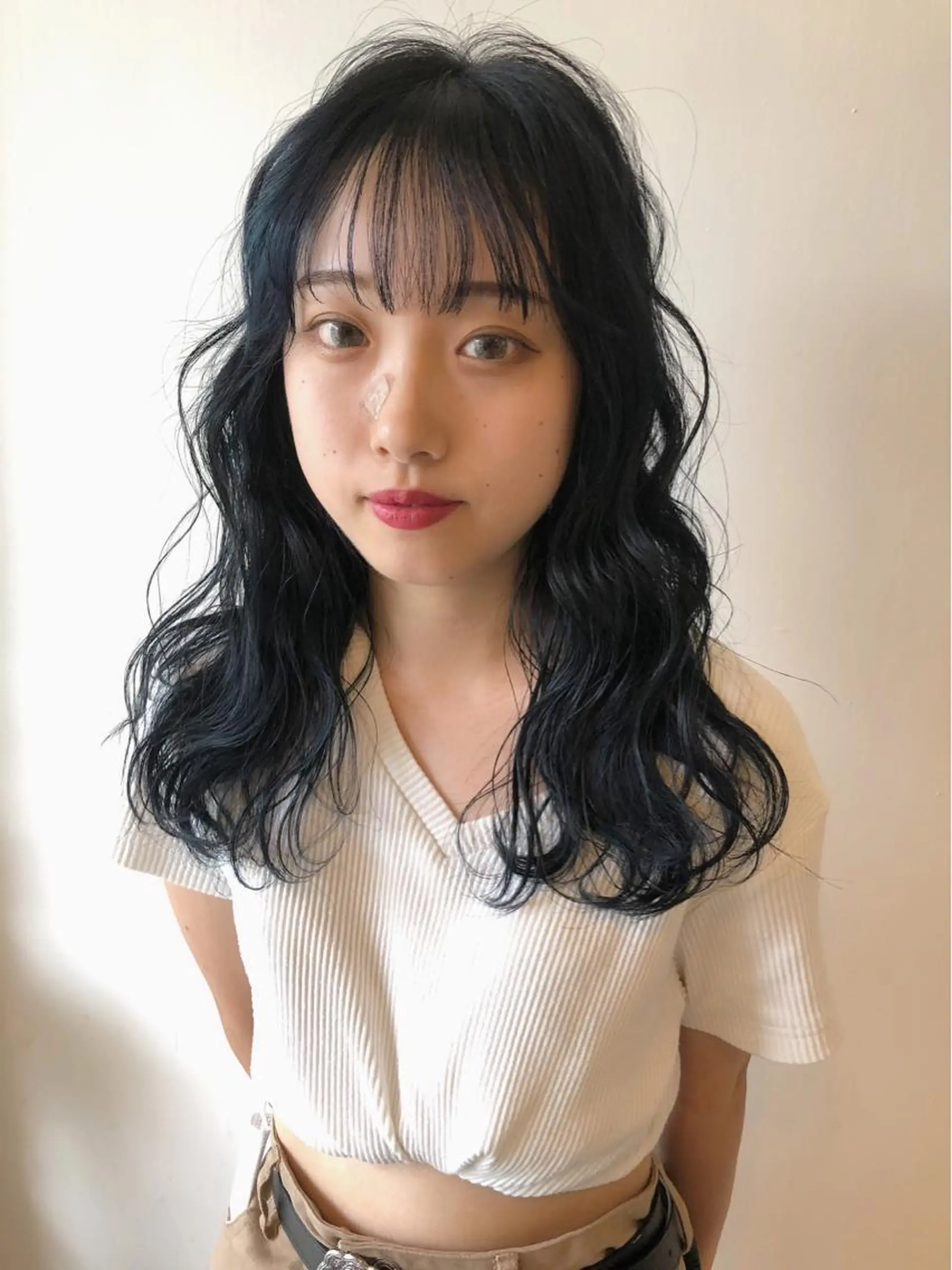 セミロング カラー 安藤 佑衣のヘアスタイル