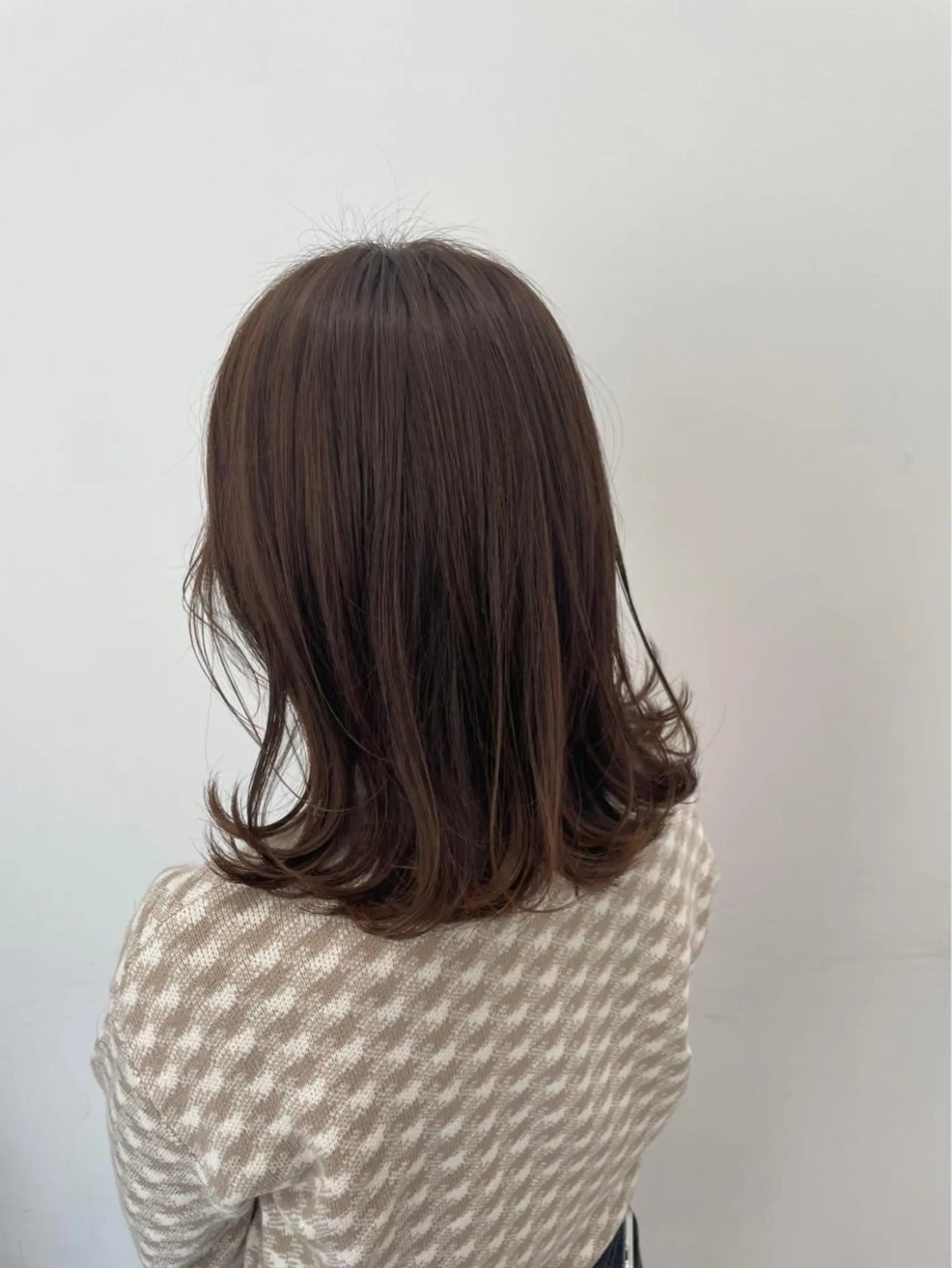 カラー ブラウンカラー ショコラブラウン 河野 いずみのヘアスタイル