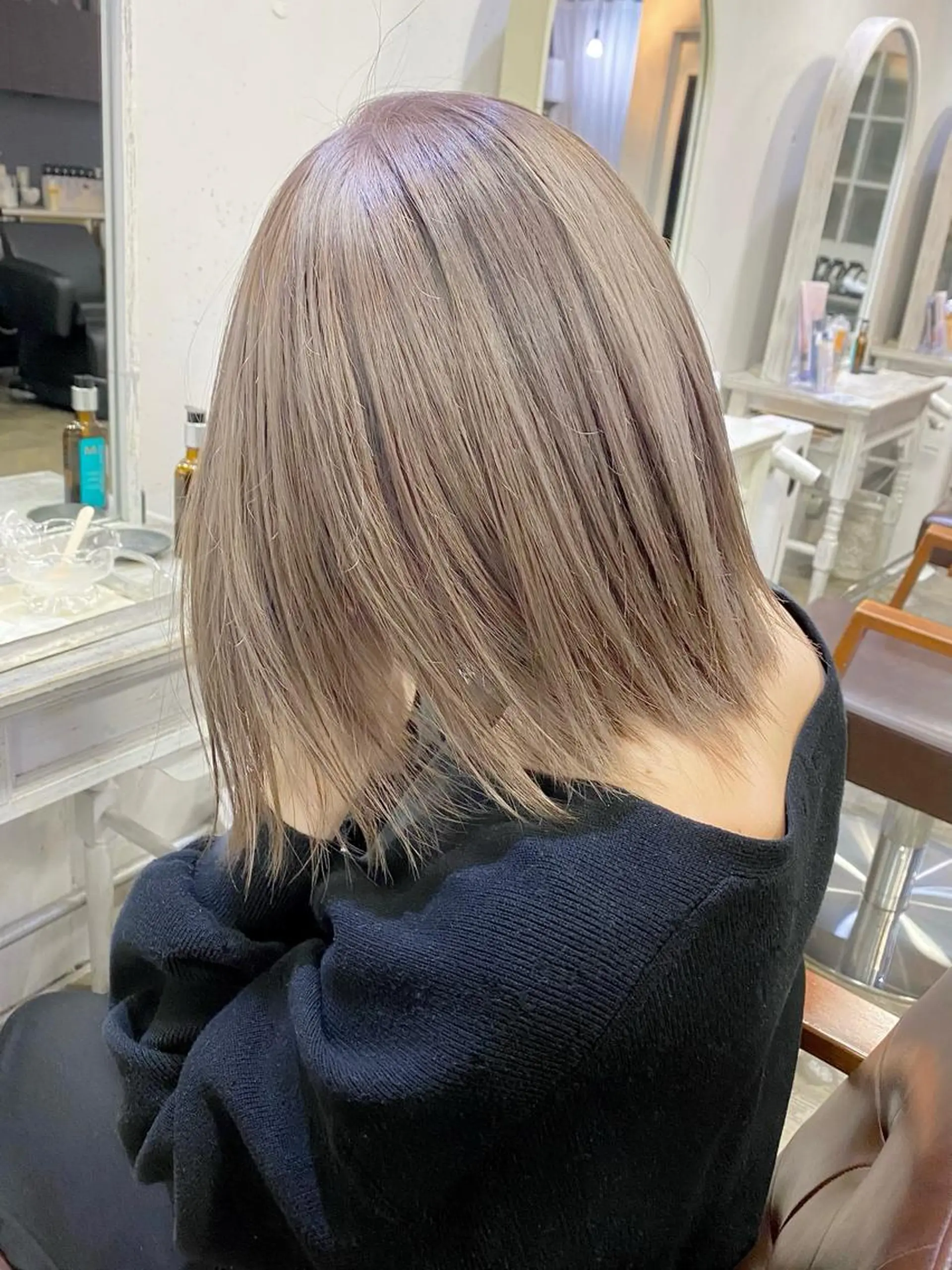 ミディアム カラー ベージュカラー ブリーチ ブロンド ブロンドベージュ ハイトーンカラー ヘアカラー Piaコータロー ハイトーン&‪ボブのヘアスタイル