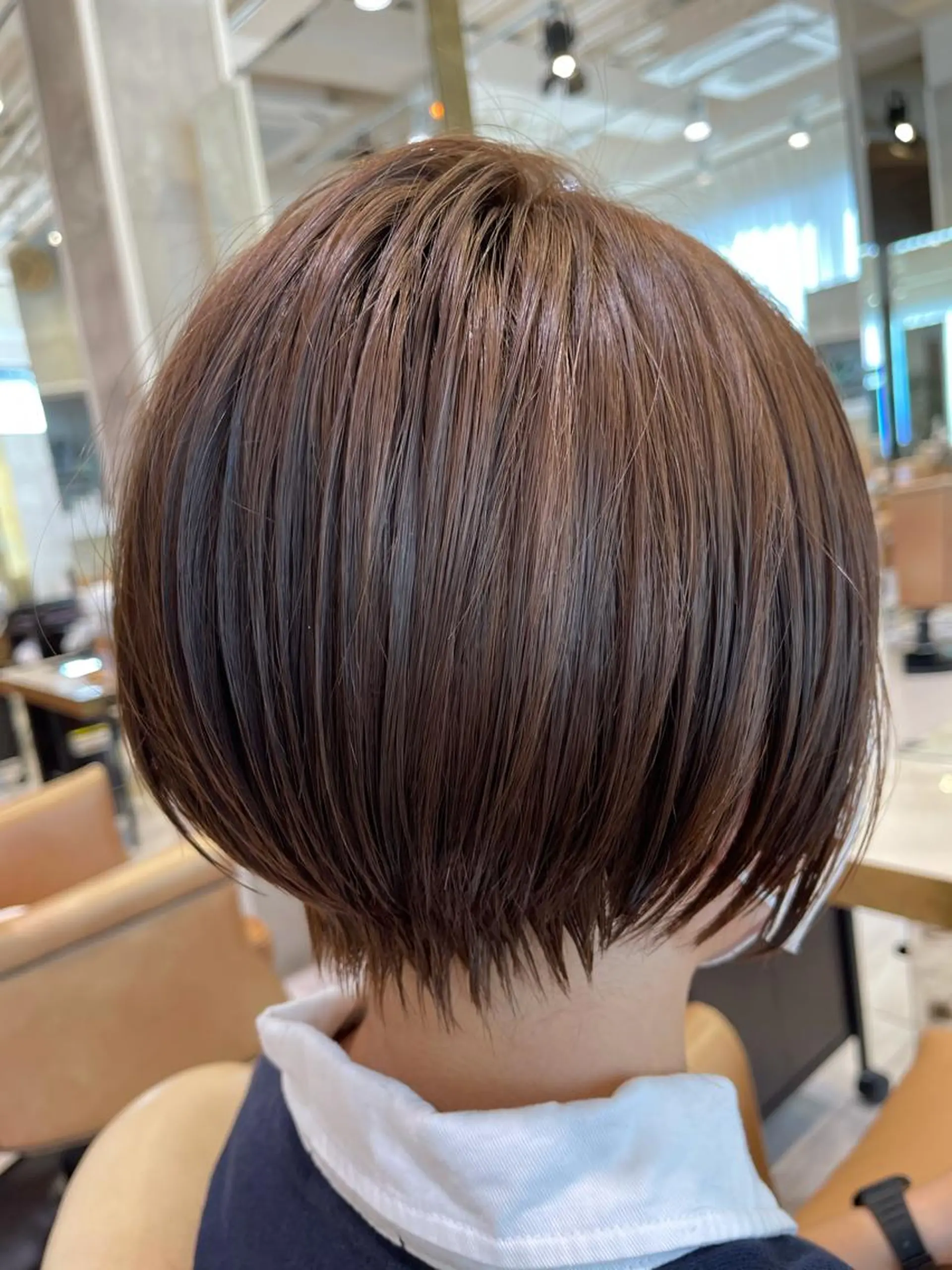 ショート カラー 西村 公孝のヘアスタイル