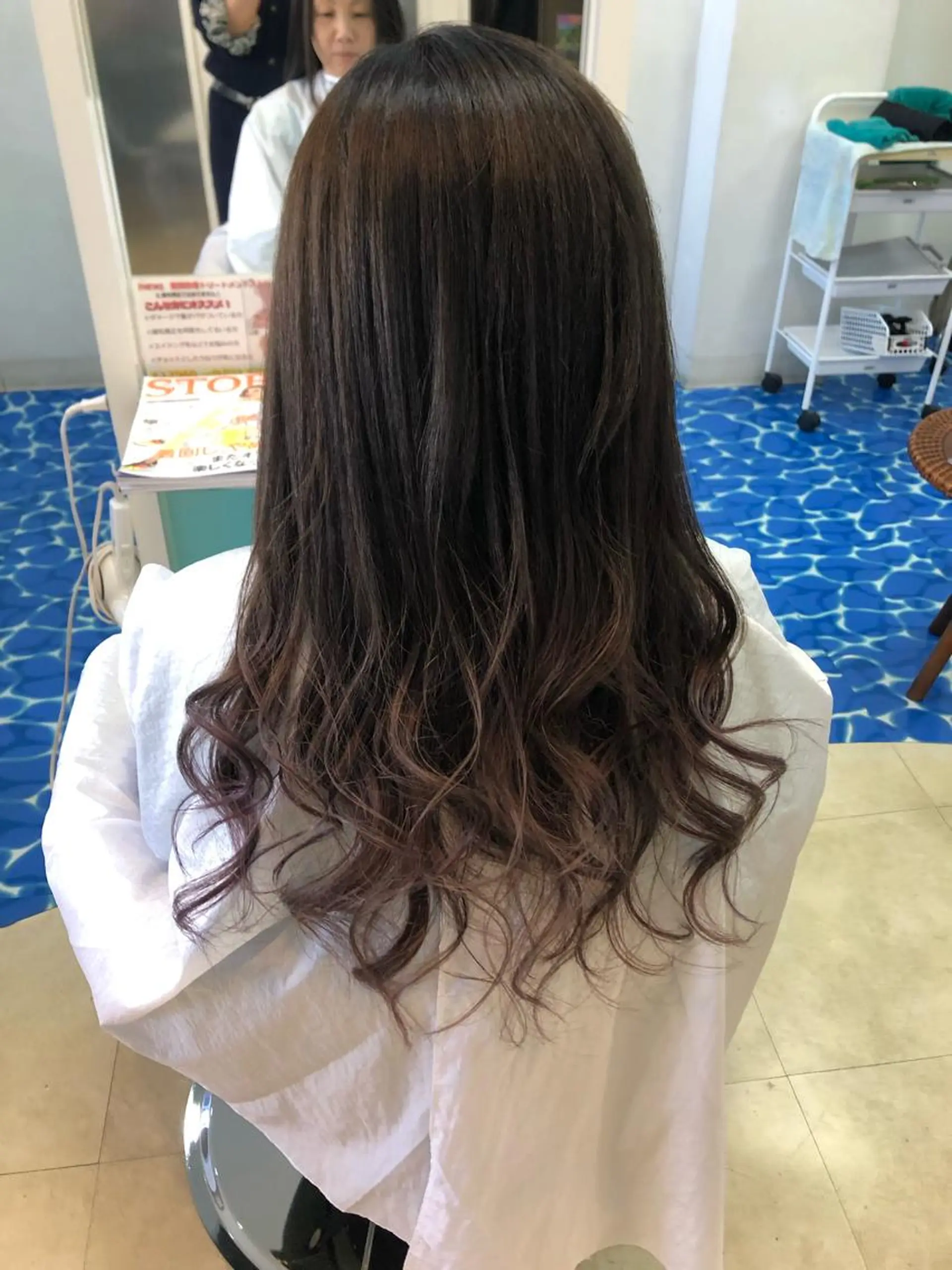 セミロング カラー CoCooN Hiromiのヘアスタイル