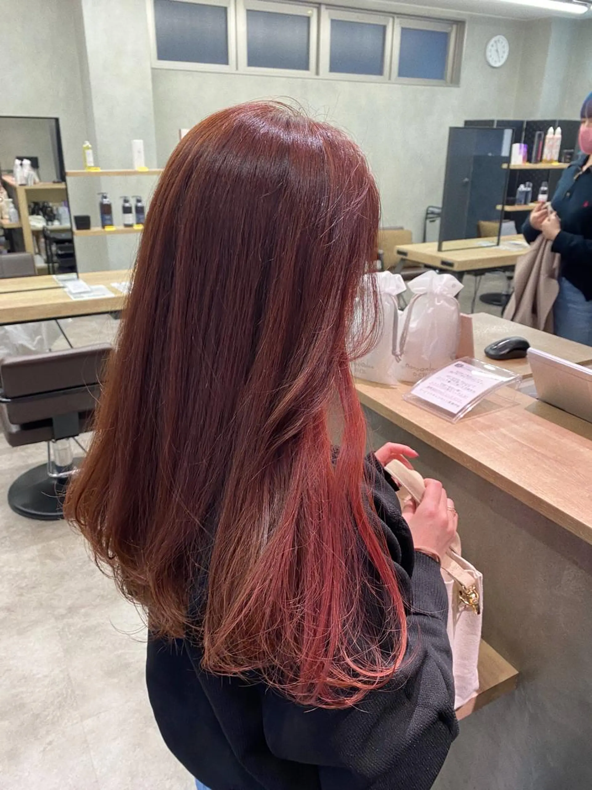 ロング カラー 🕶️佐藤 海李🐏のヘアスタイル