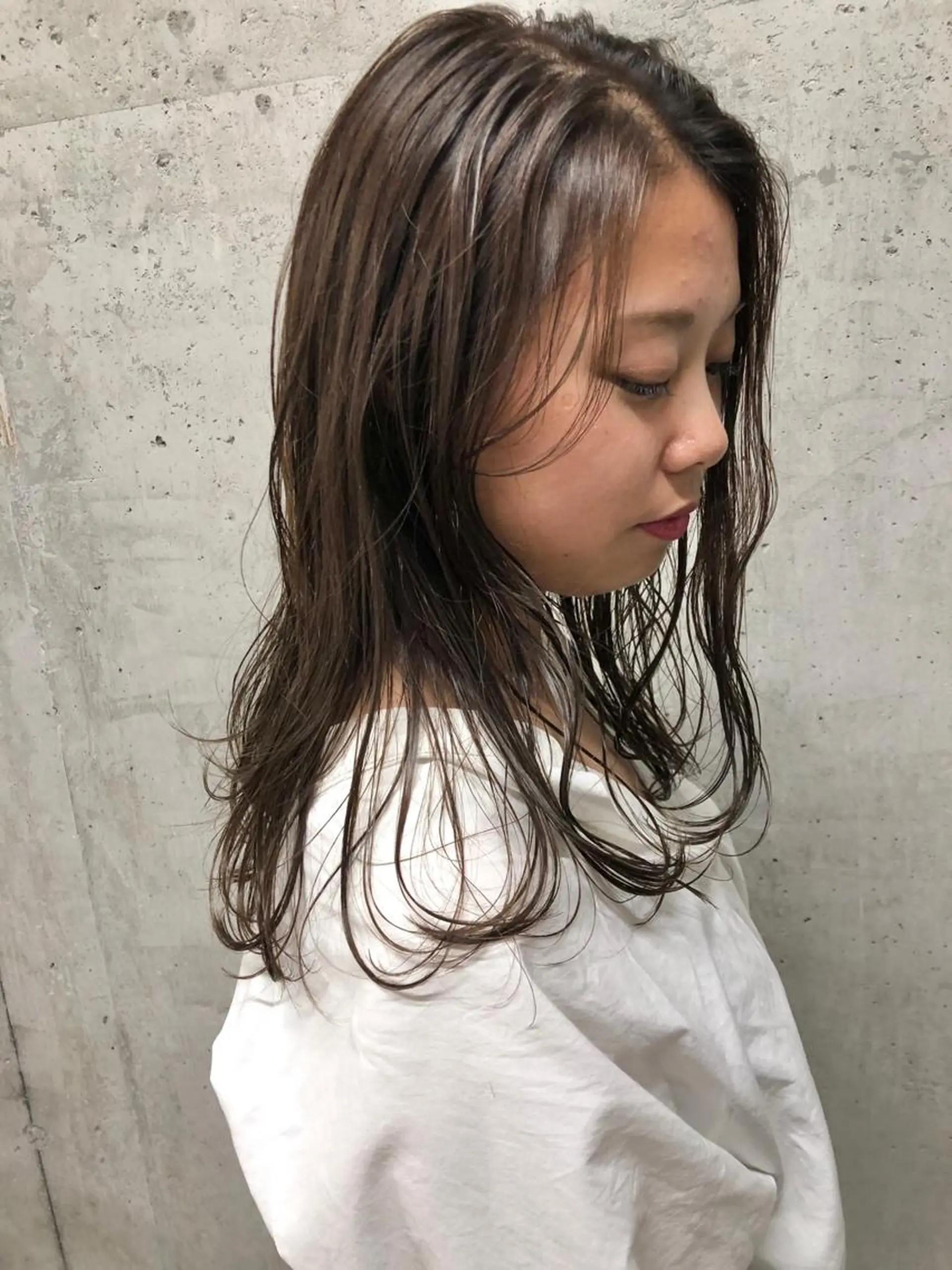カラー アッシュ オリーブアッシュ カット ヘアカラー トリートメント Zina🤍 yukinaのヘアスタイル