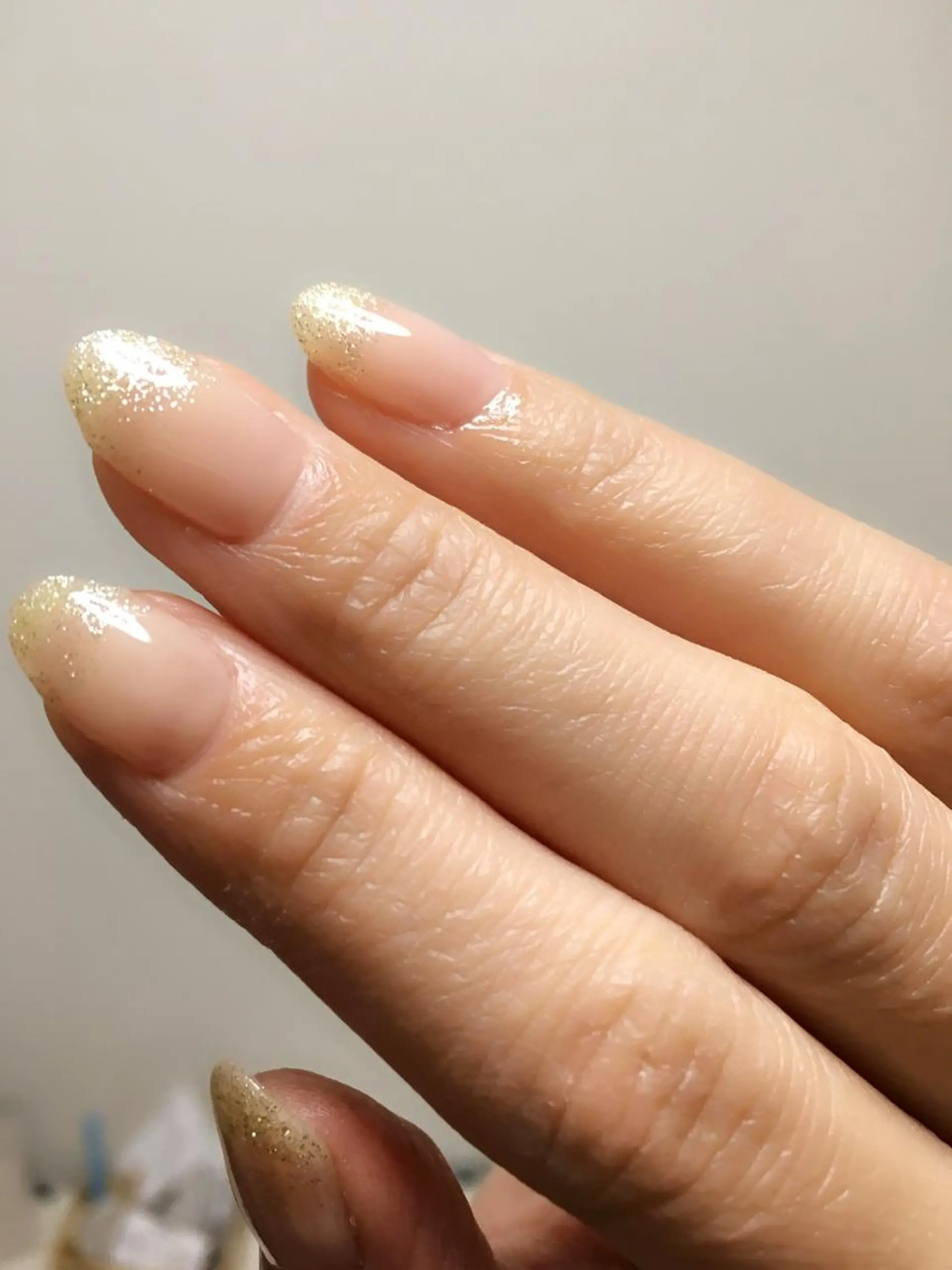 ネイル ゴールド グラデーション ラメ(グリッター) ラメグラデーション ハンドネイル フットネイル 竹本 愛のネイルデザイン