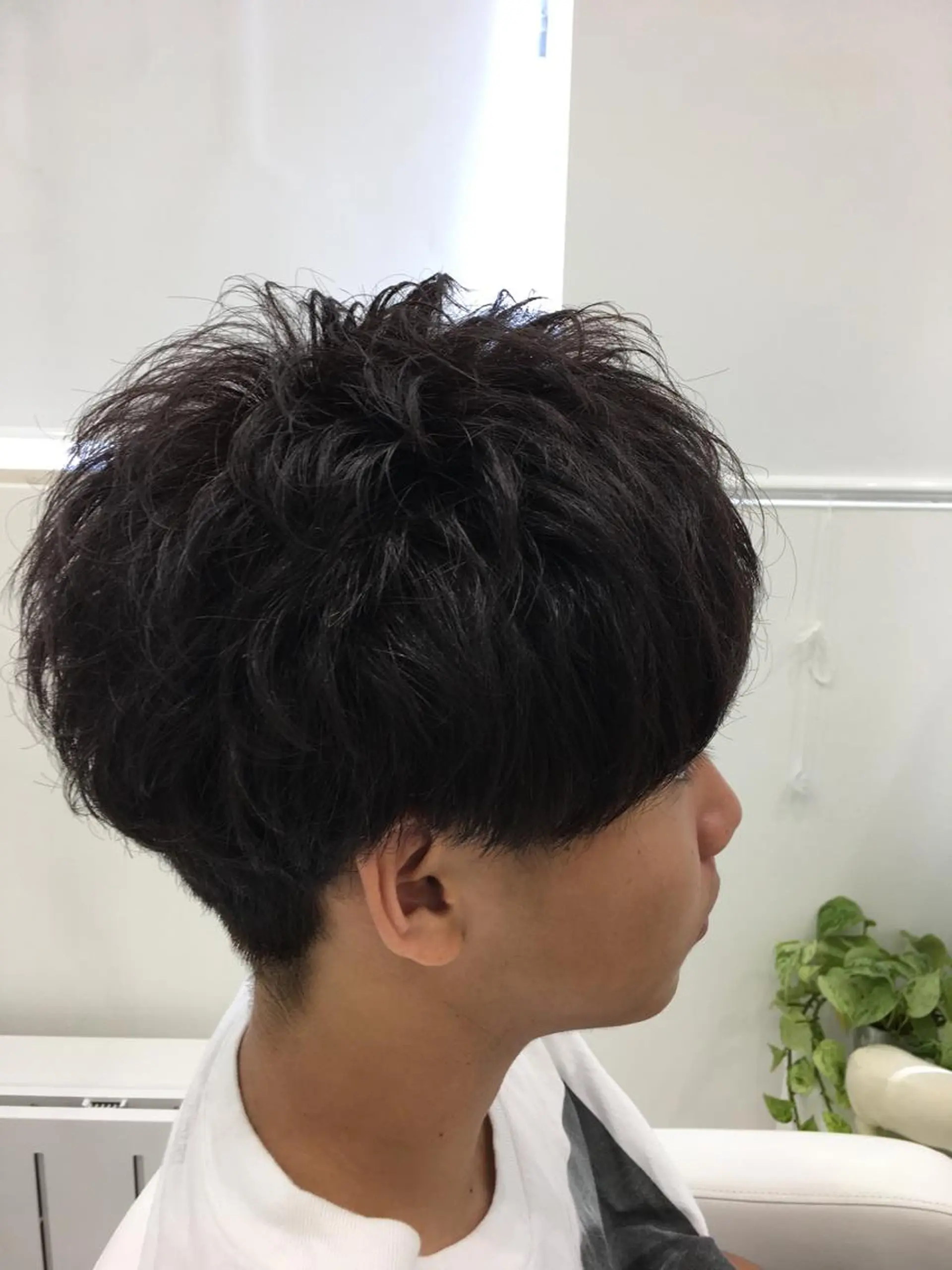 ショート パーマ メンズ マッシュ メンズパーマ ツーブロック 刈り上げ レイヤーカット 佐藤 祥太のヘアスタイル