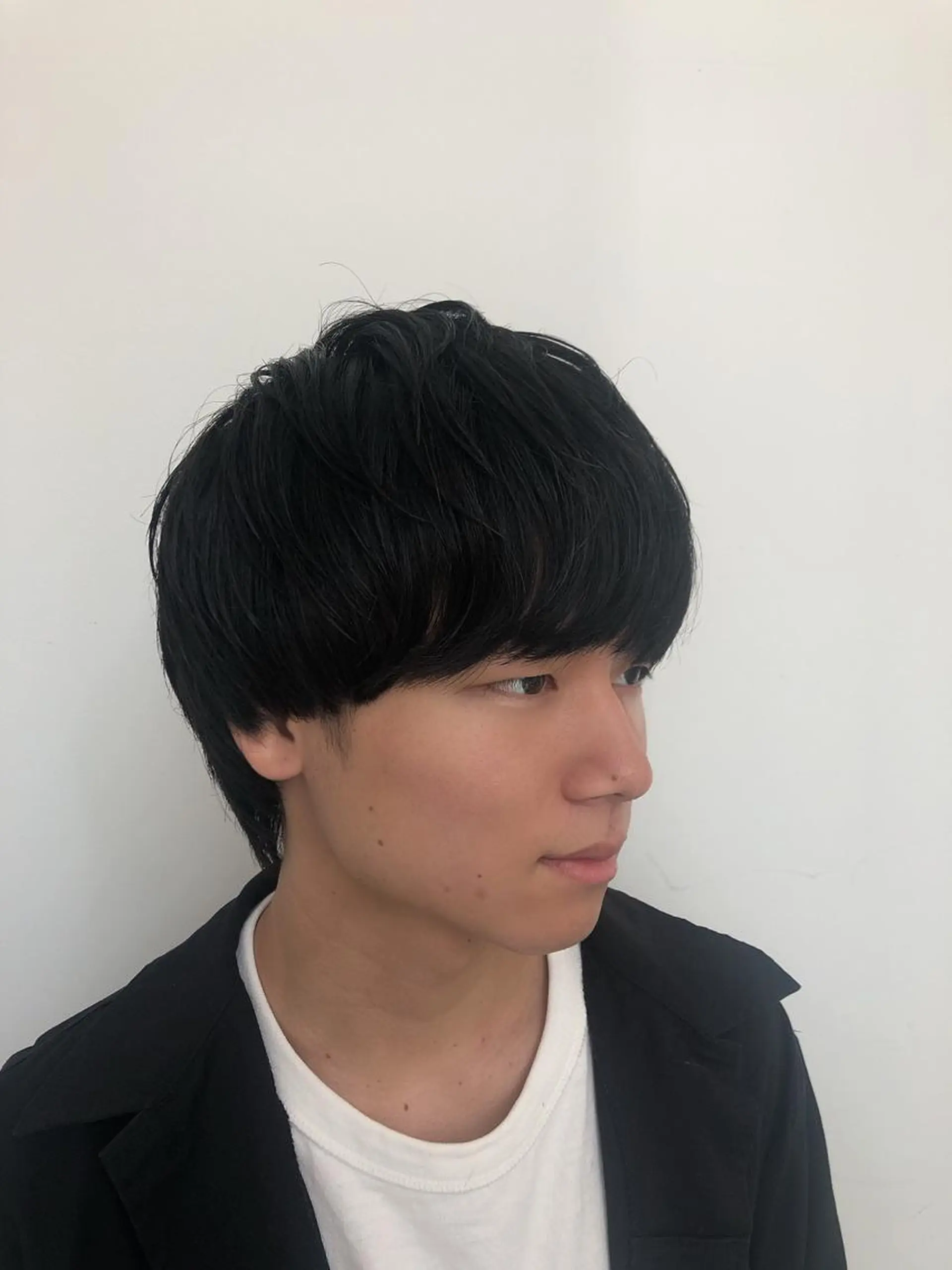 ミディアム ヘアアレンジ メンズ マッシュウルフ マッシュ メンズウルフカット ウルフカット 🧶ブリーチカラー TERU🧶のヘアスタイル