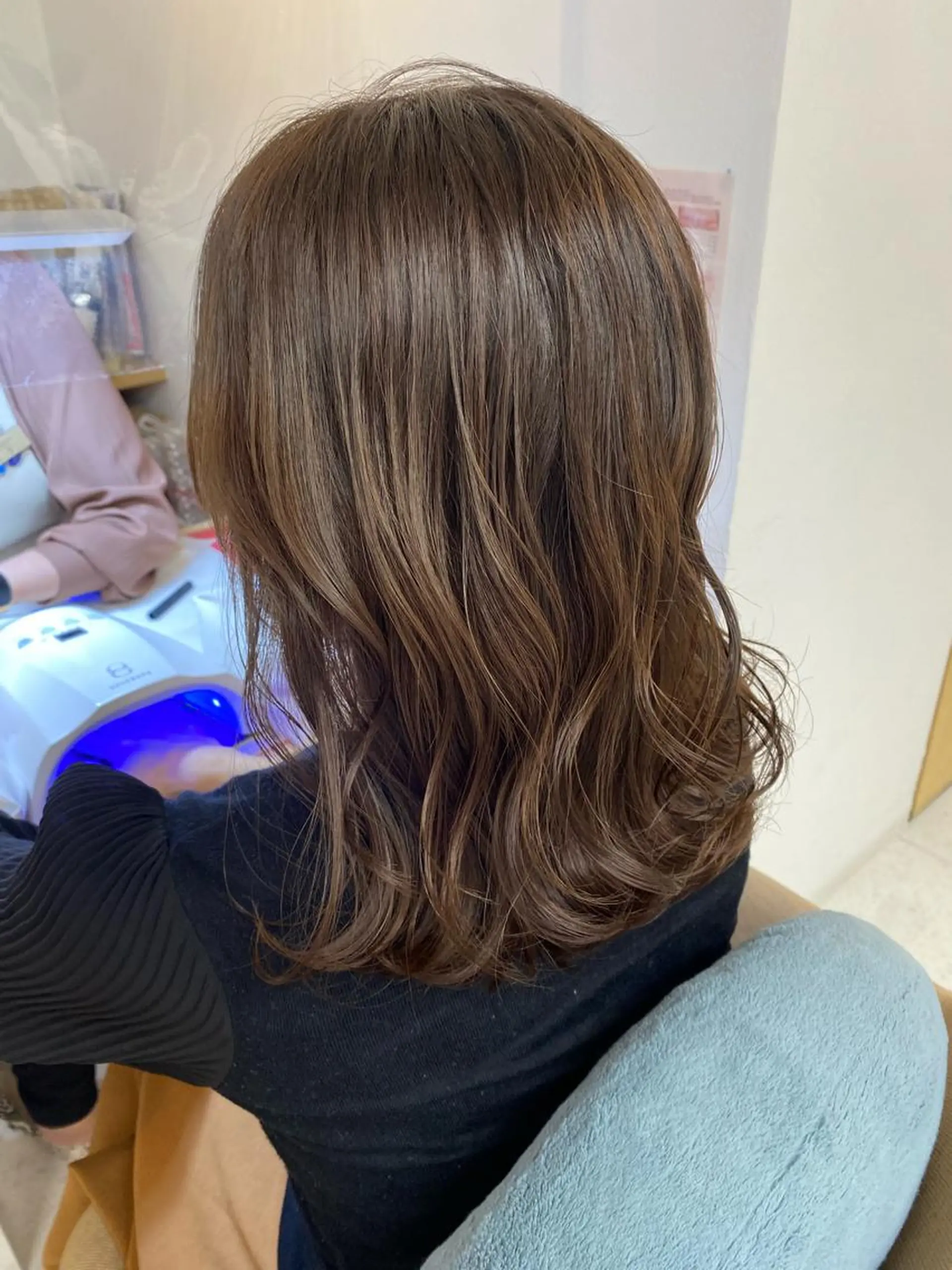 ミディアム カラー カット ヘアカラー トリートメント 安永 涼のヘアスタイル