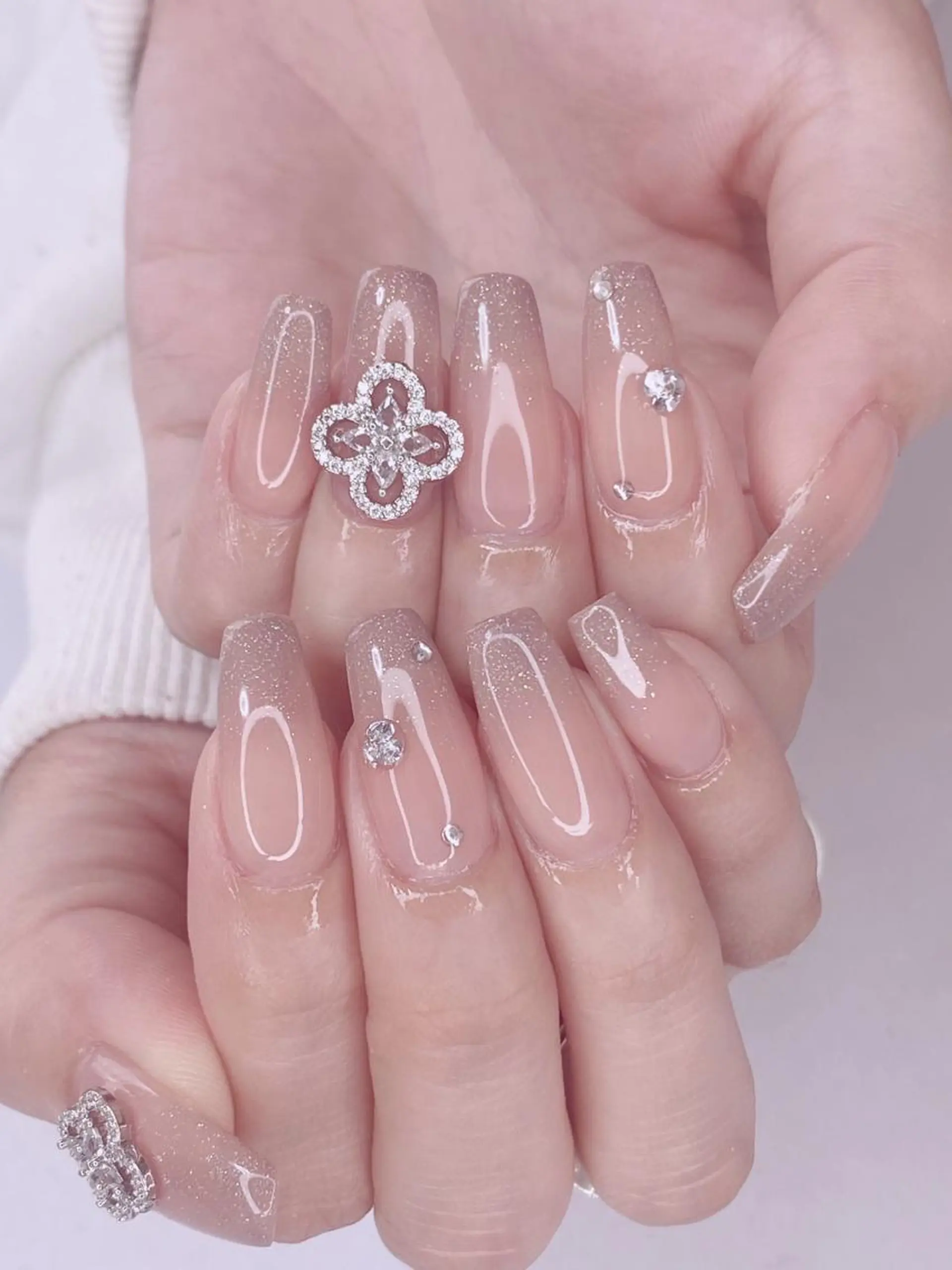 ネイル アートネイル オーロラネイル チークネイル 桜ネイル クリアネイル Ｎail Ｓalon ertiのネイルデザイン