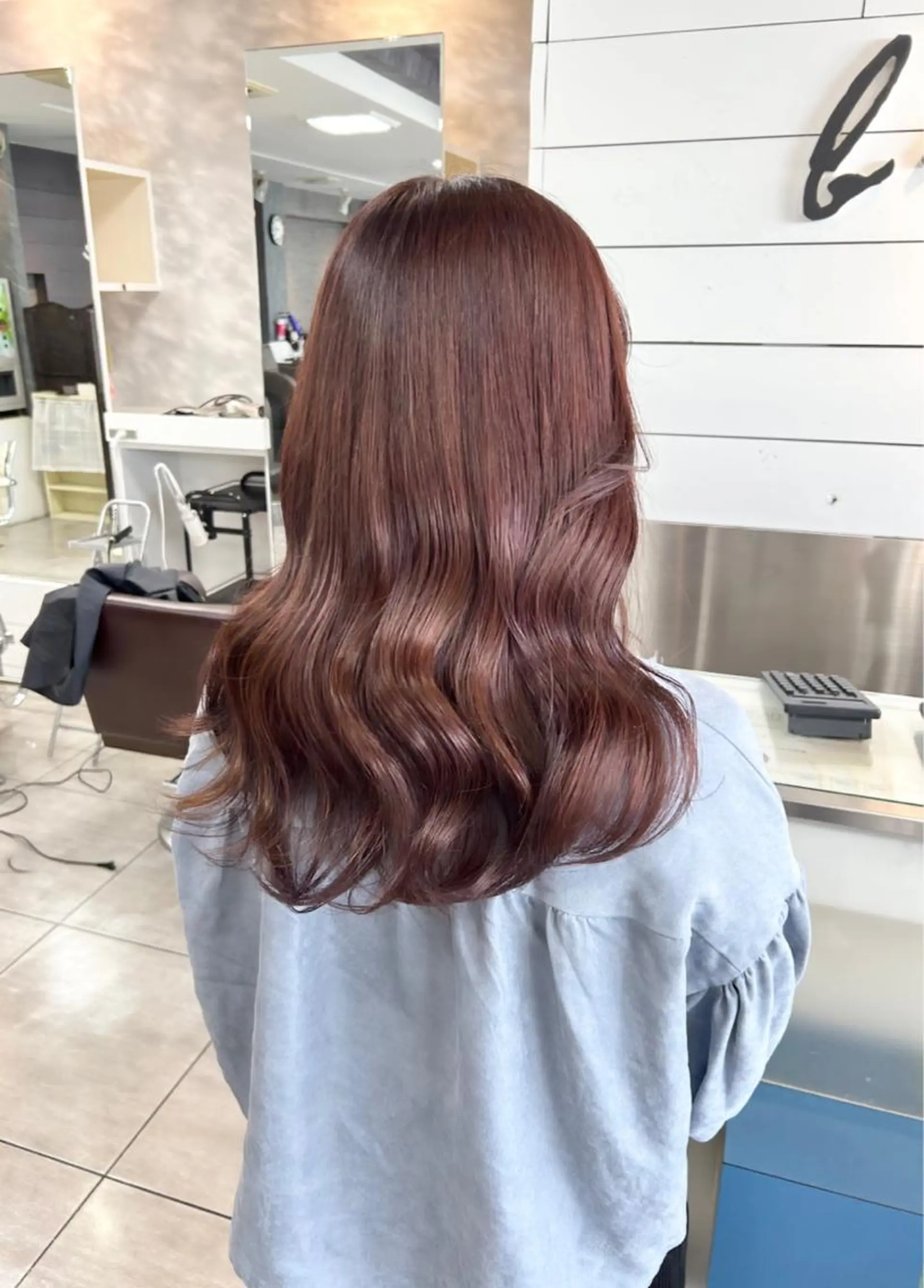 セミロング カット ヘアカラー 🫧艶髪カラー🫧 森本くるみのヘアスタイル