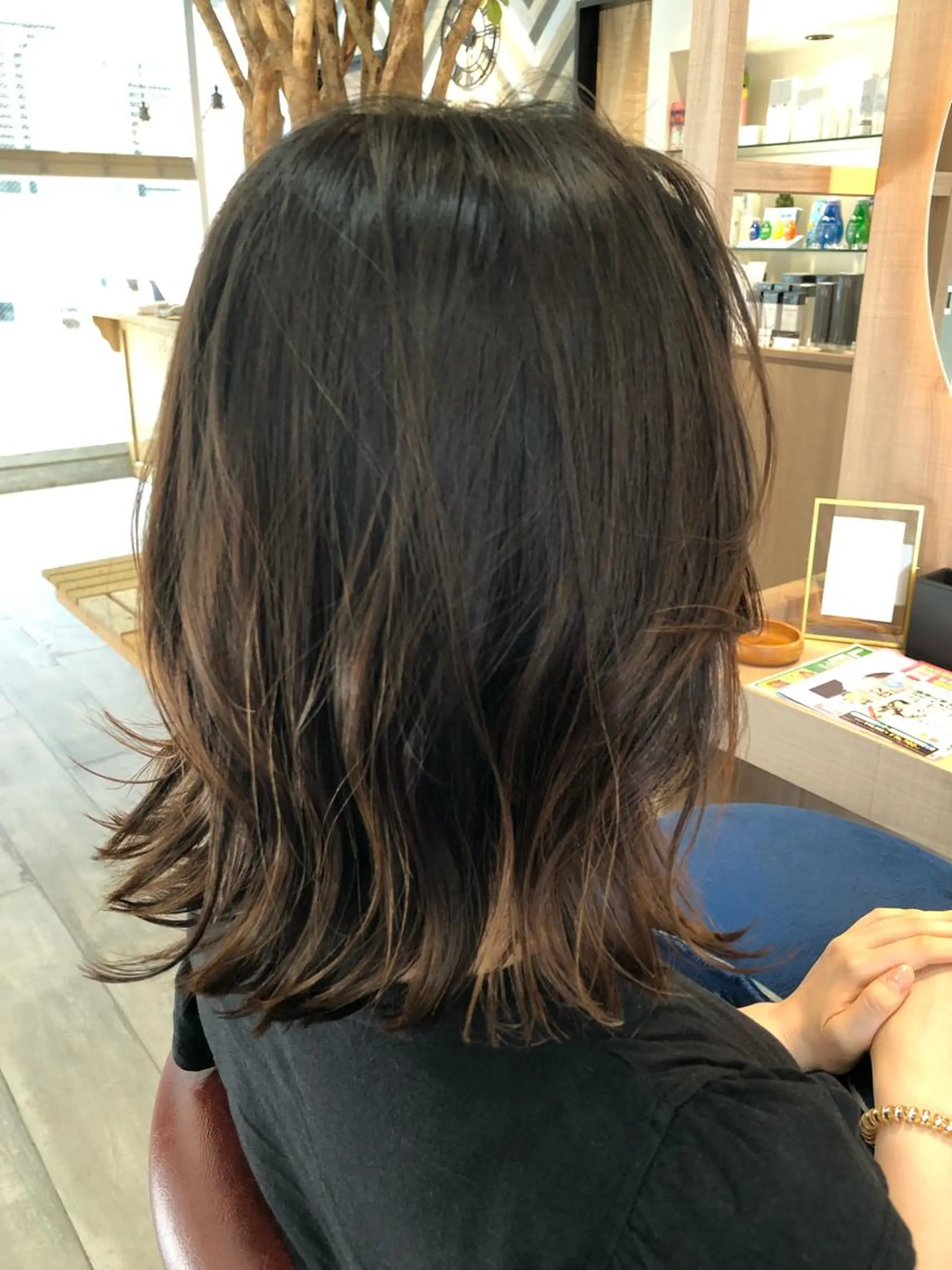 ミディアム 美髪応援！ツヤ髪 🦩対馬🦩のヘアスタイル